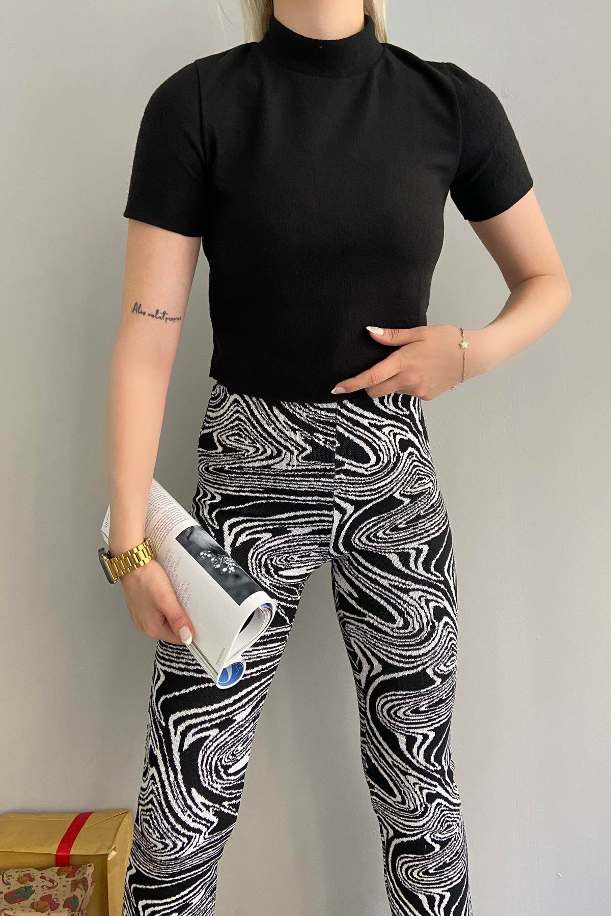 YARIM BALIKÇI KISA KOL CROP BLUZ