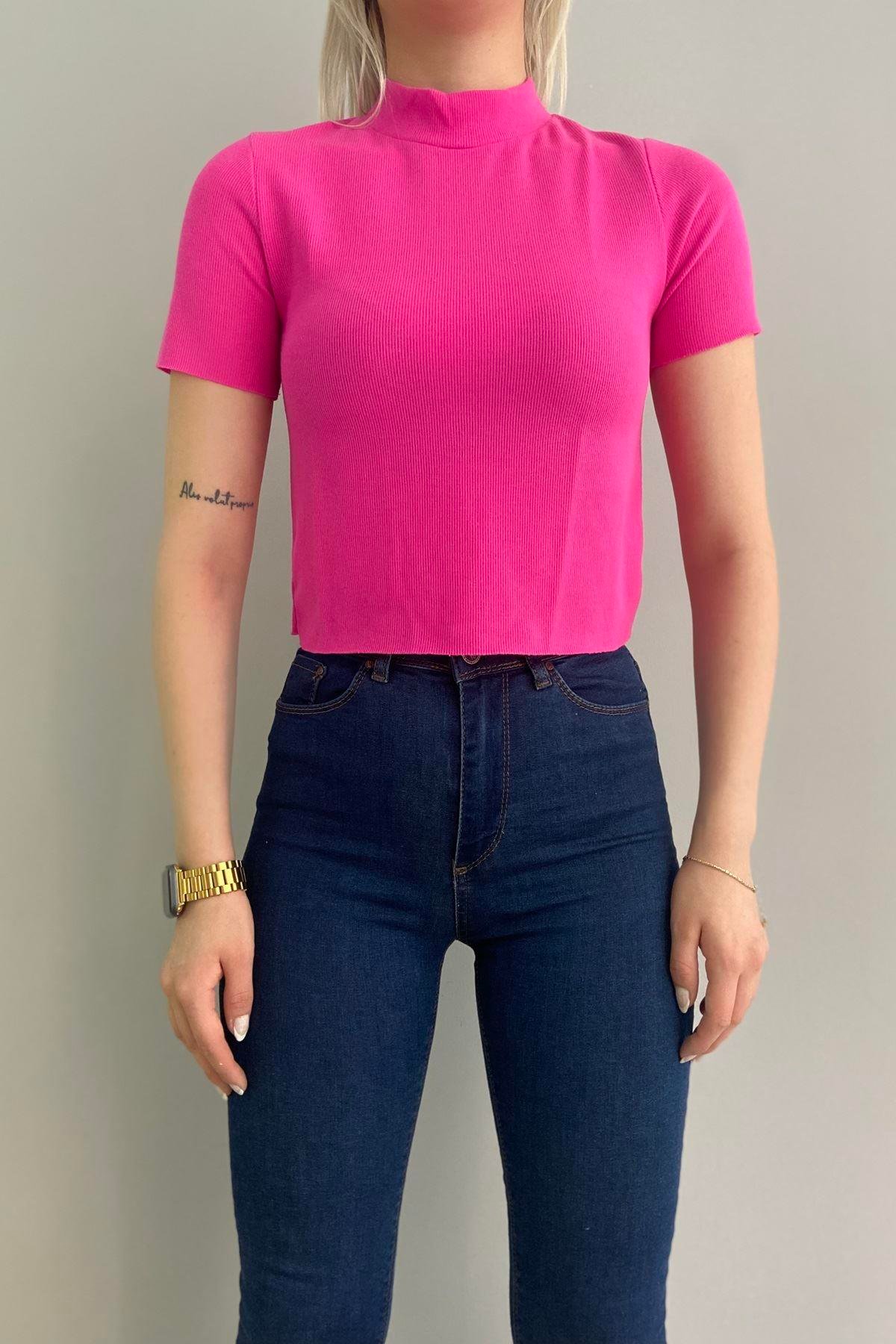 YARIM BALIKÇI KISA KOL CROP BLUZ