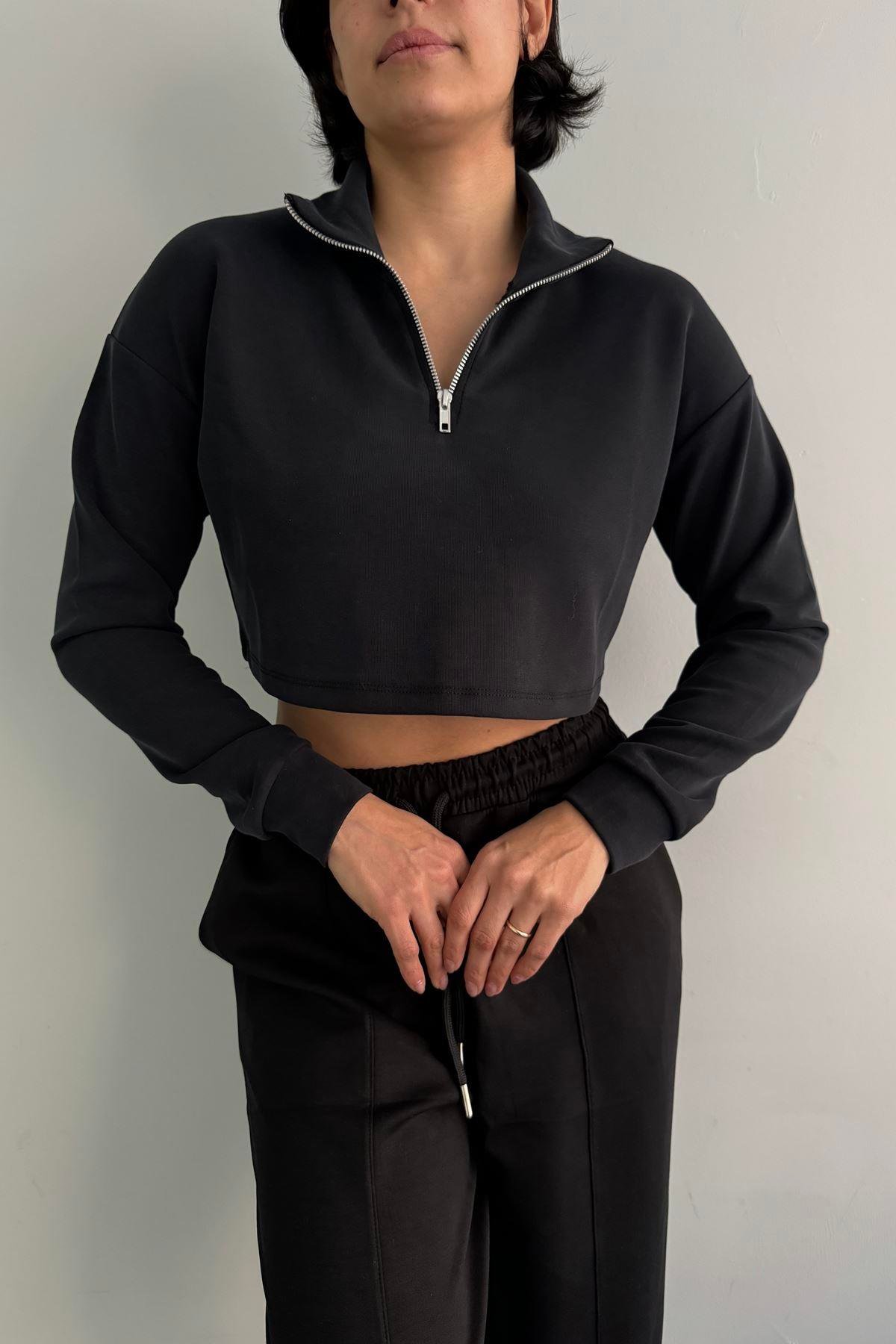 YARIM FERMUARLI DİK YAKA MODAL CROP
