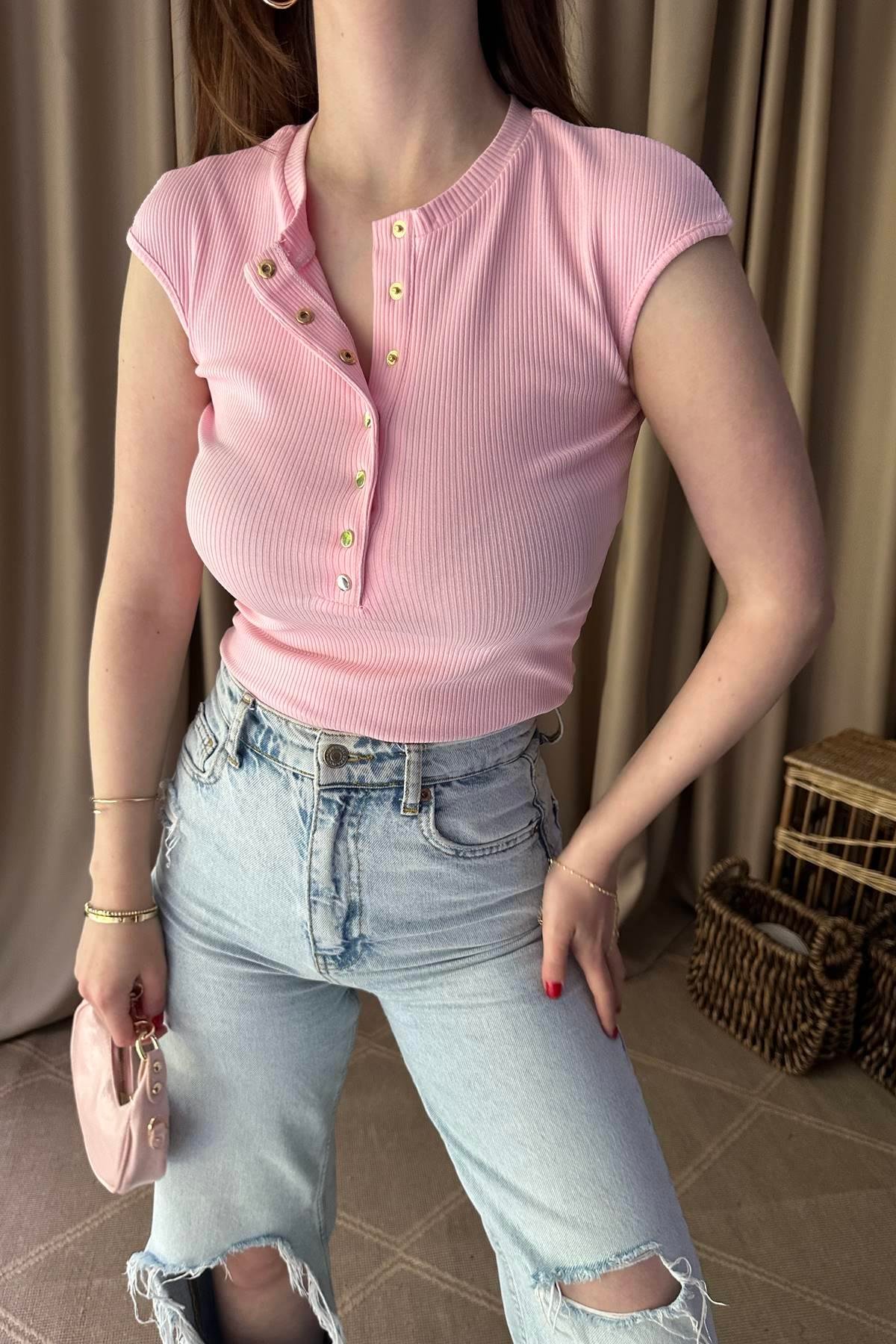 DÜĞMELİ KISA KOLLU TOP