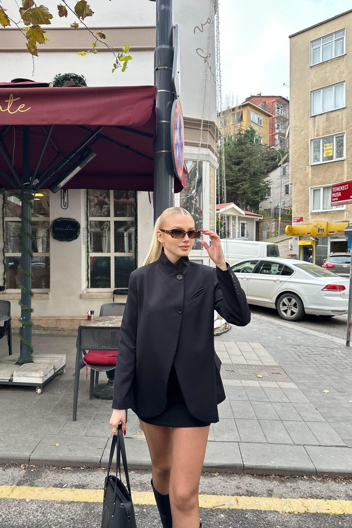 HAKİM YAKA TEK DÜĞME CEKET