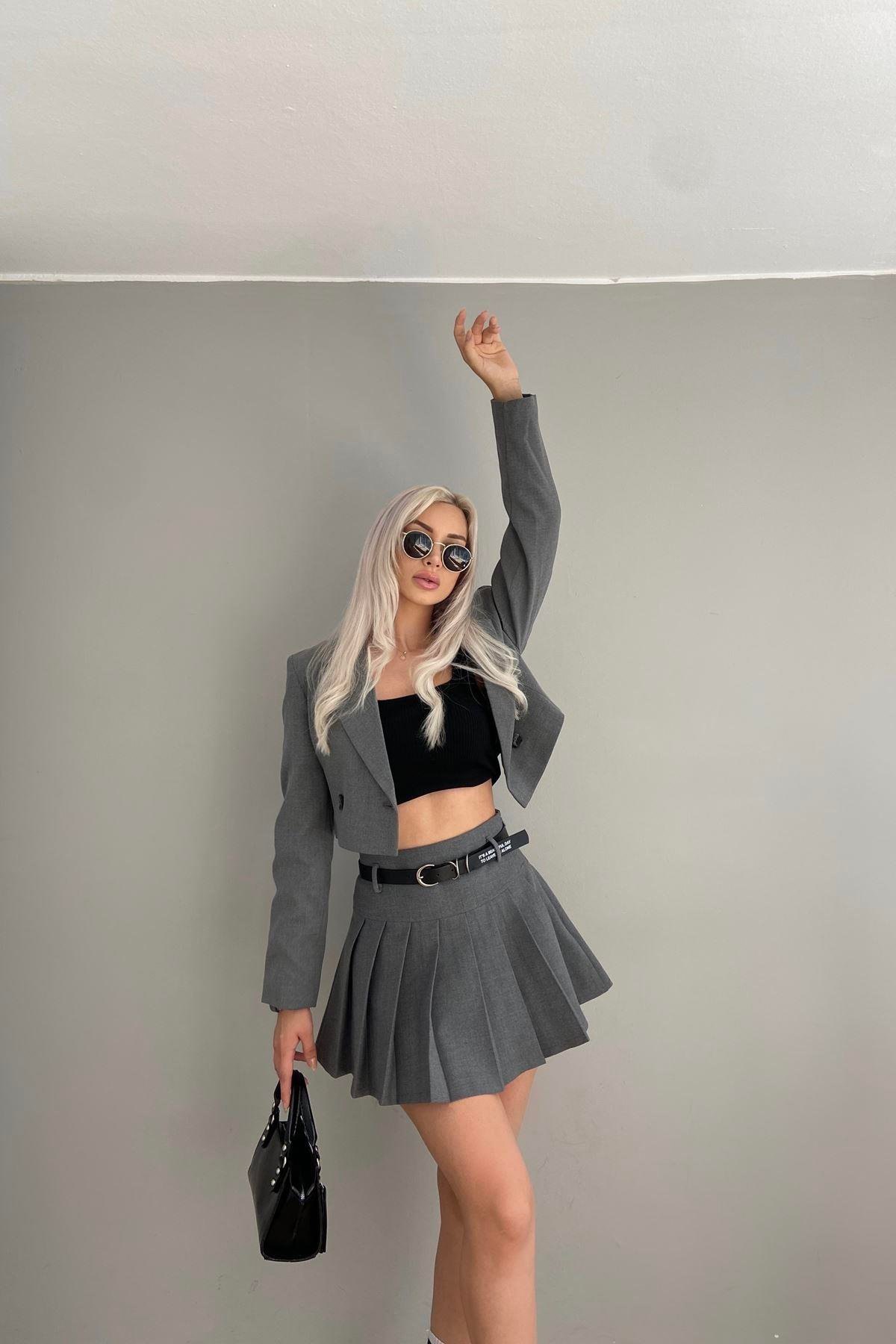 TEK DÜĞME CROP CEKET