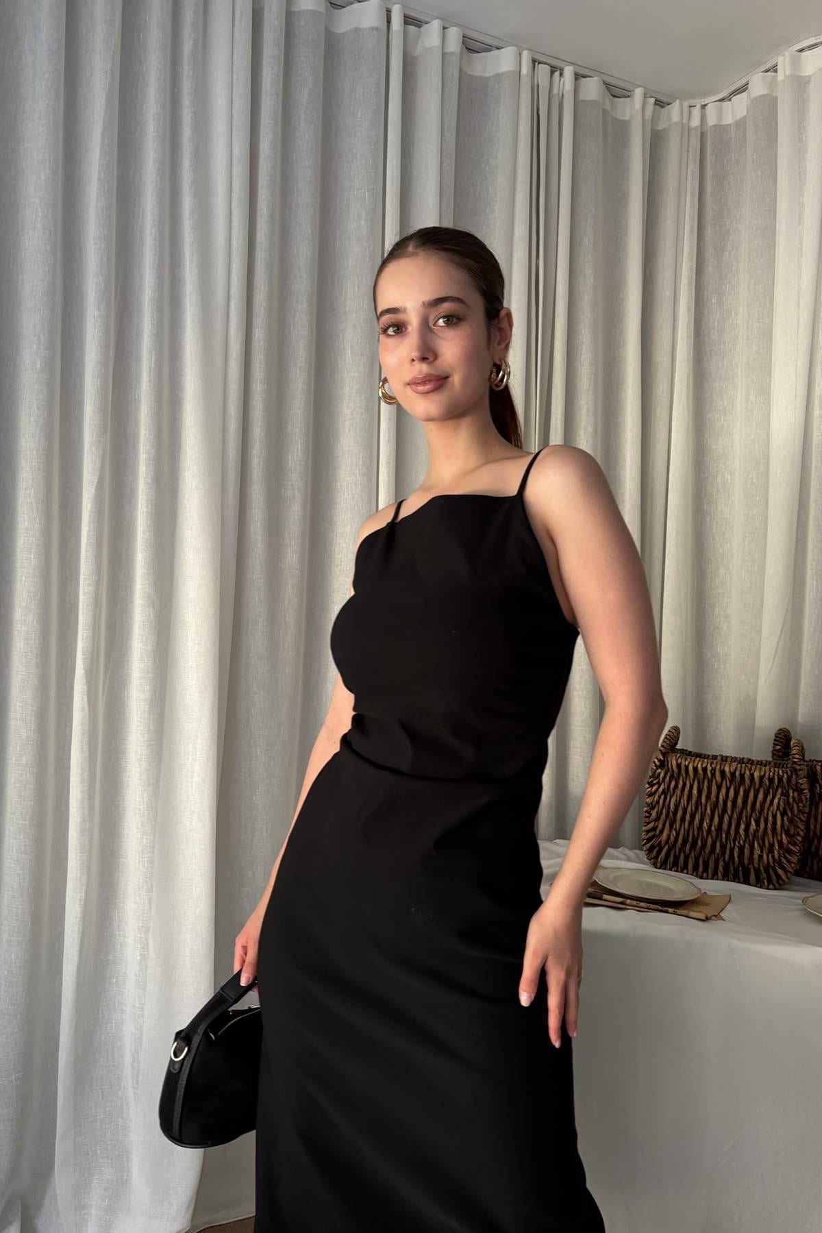 BÜZGÜLÜ MİDİ ELBİSE