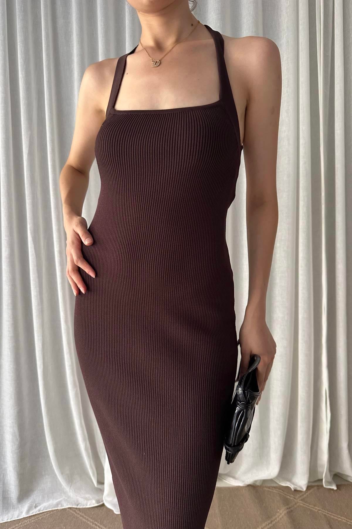 HALTER YAKA FİTİLLİ TRIKO ELBİSE