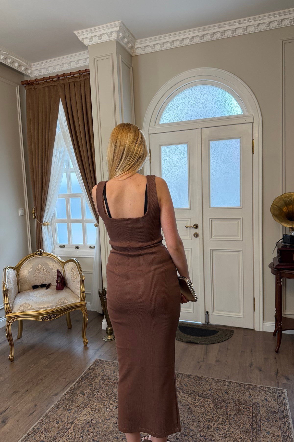 KARE YAKA KAŞKORSE ELBİSE