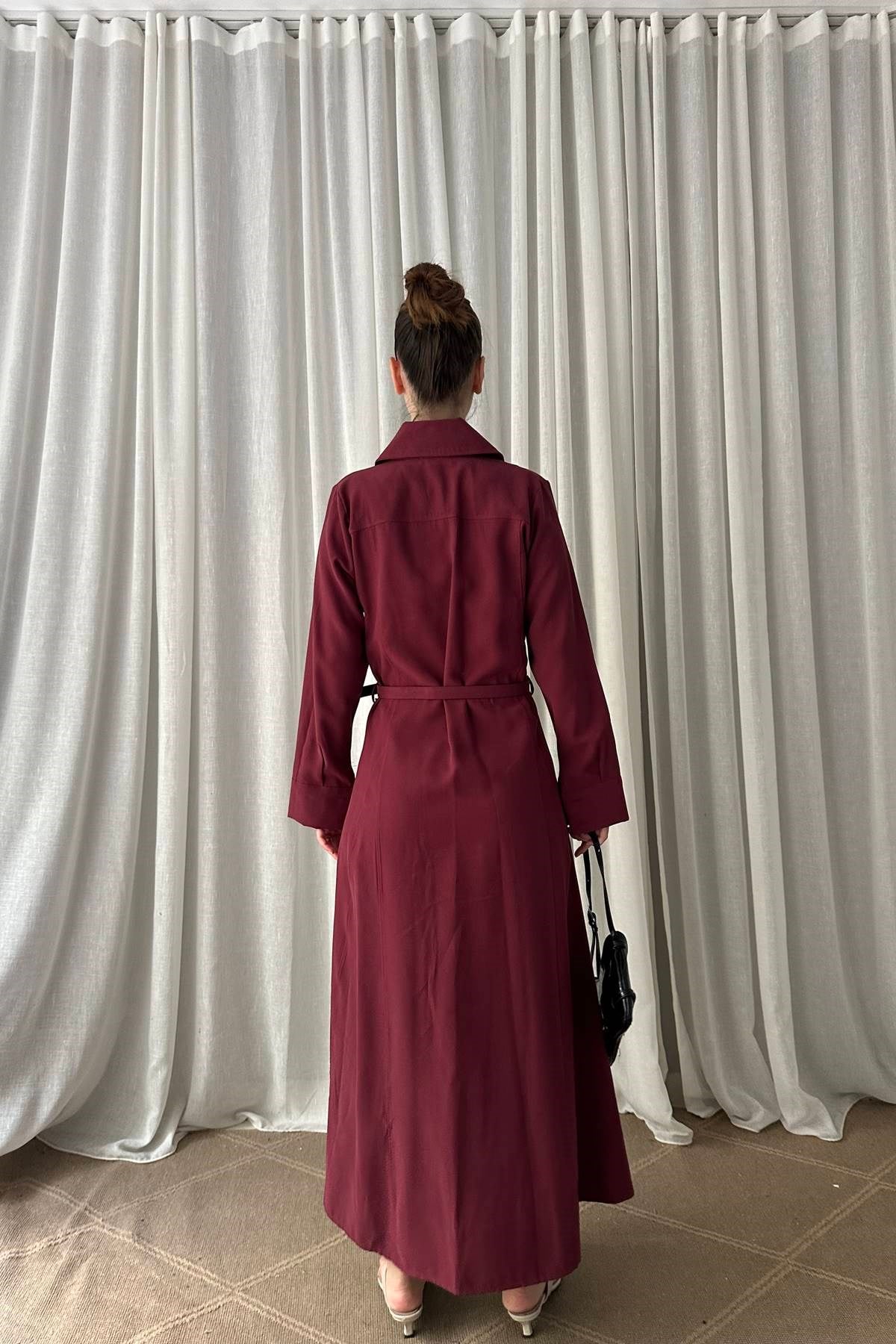 ÖN DÜĞMELİ KEMERLİ TENCEL GÖMLEK ELBİSE