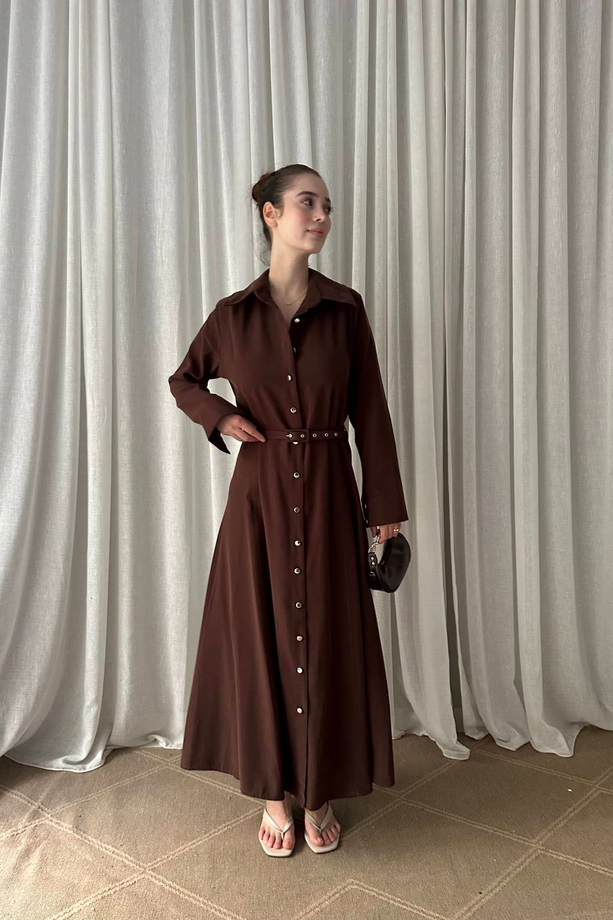 ÖN DÜĞMELİ KEMERLİ TENCEL GÖMLEK ELBİSE