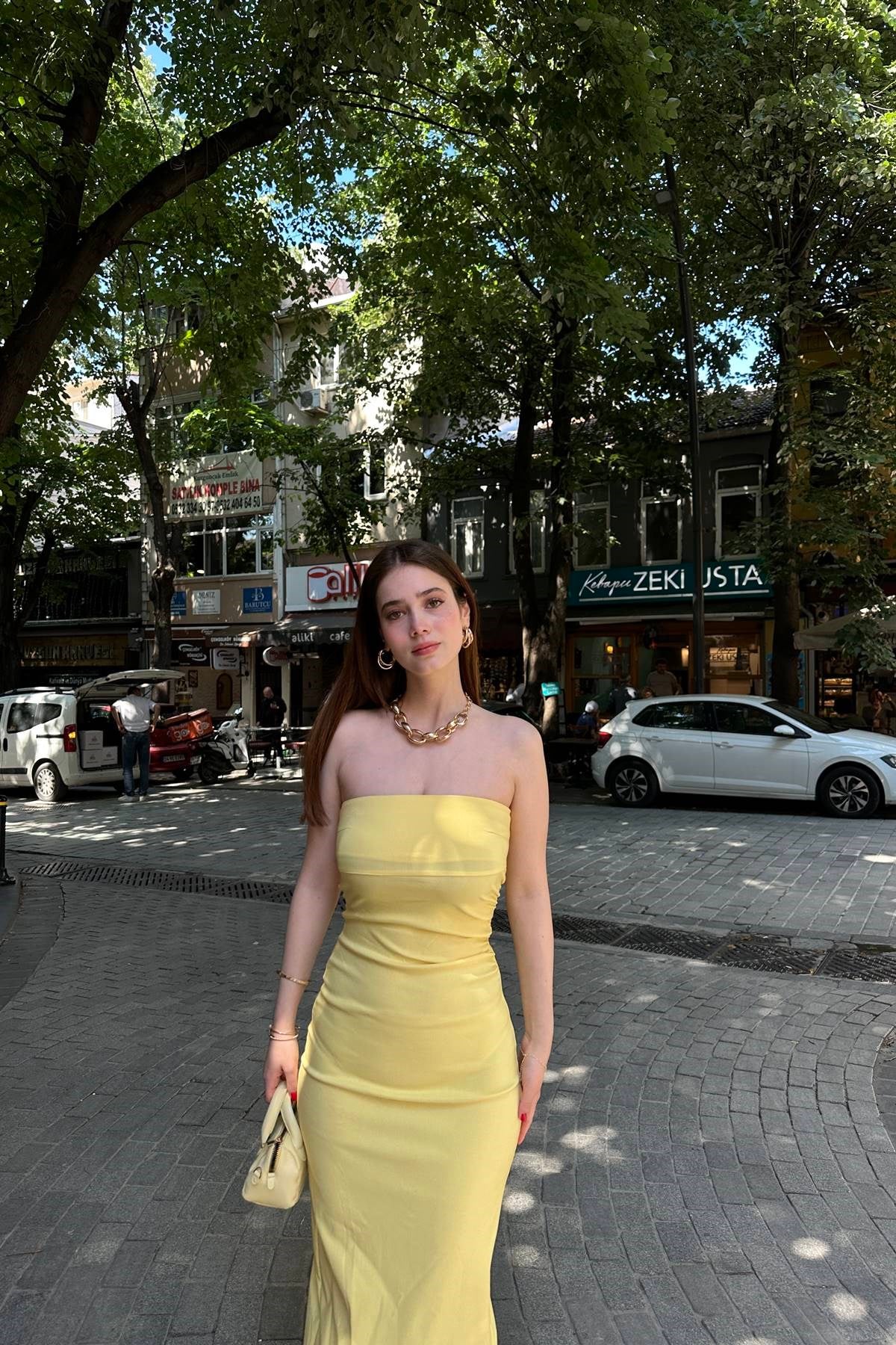 STRAPLEZ MİDİ ELBİSE
