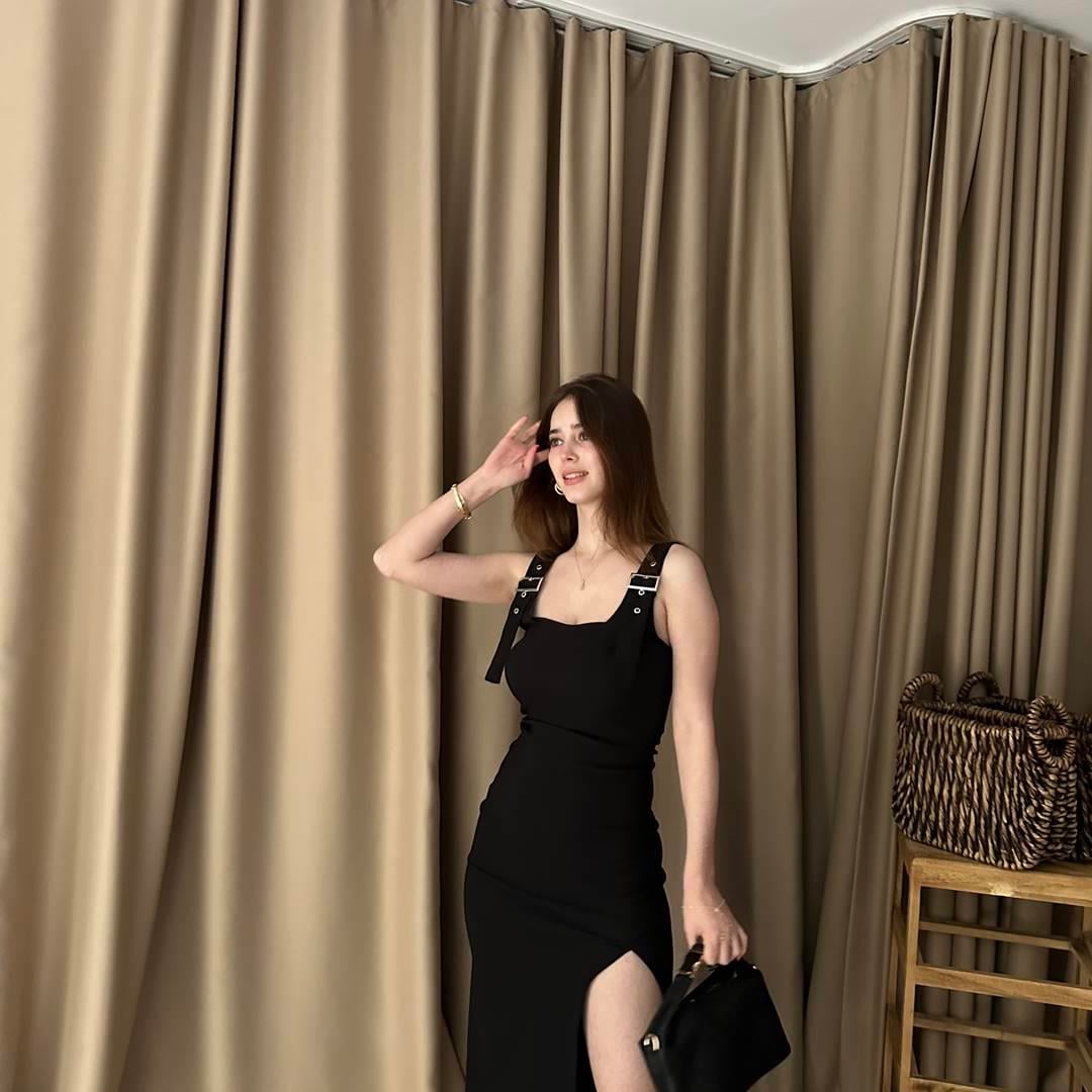 TOKALI ASKILI MİDİ ELBİSE