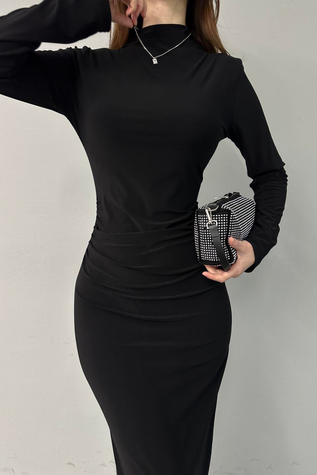 YAN DRAPE DETAYLI ELBİSE