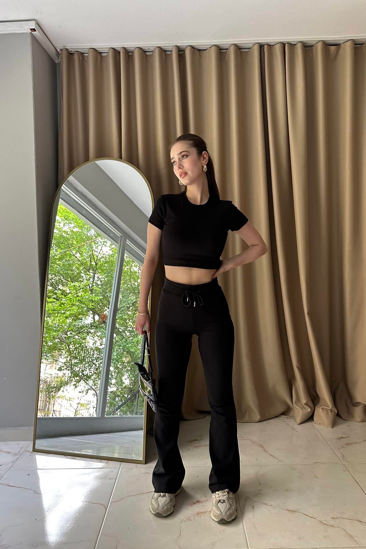 CROP TOP VE PANTOLON TAKIM