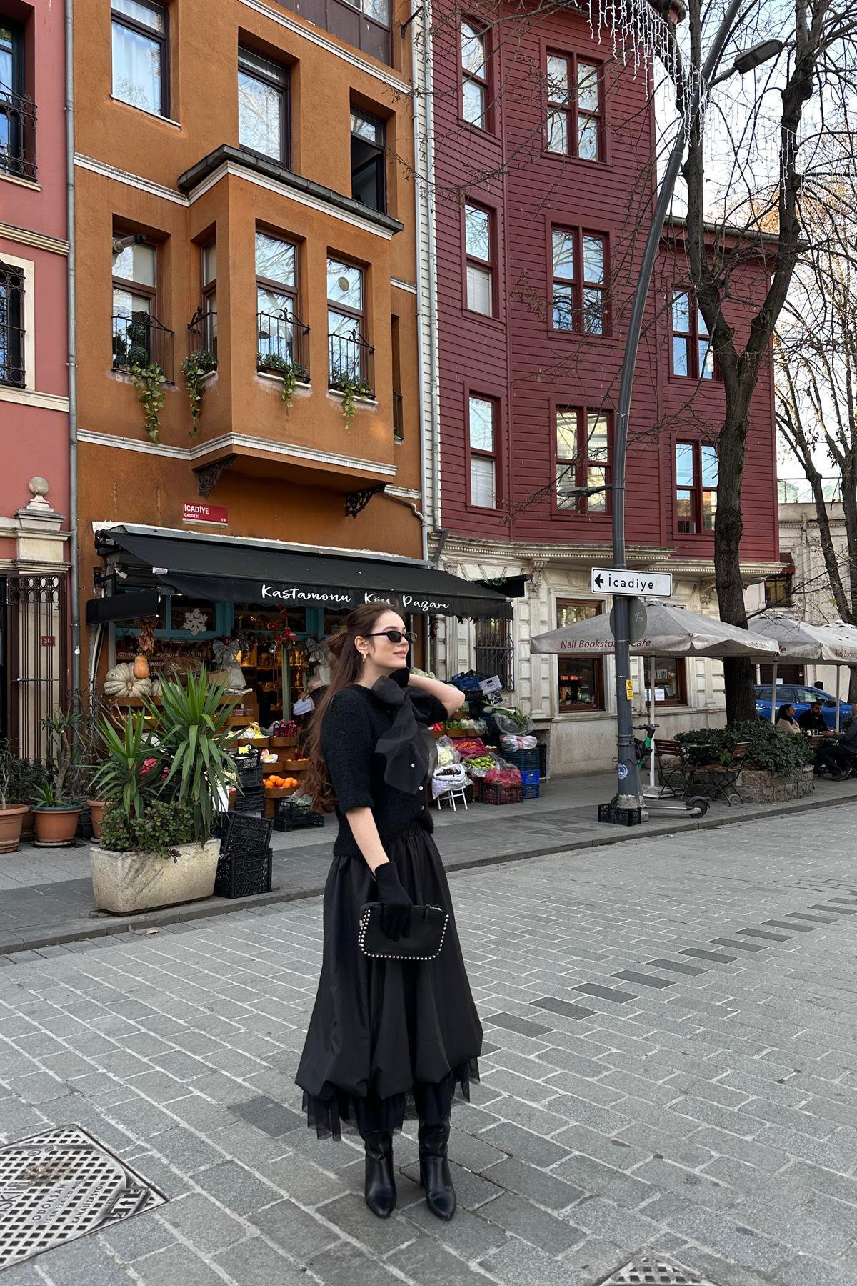 BELİ LASTİKLİ ETEK UCU TÜL DETAYLI ETEK