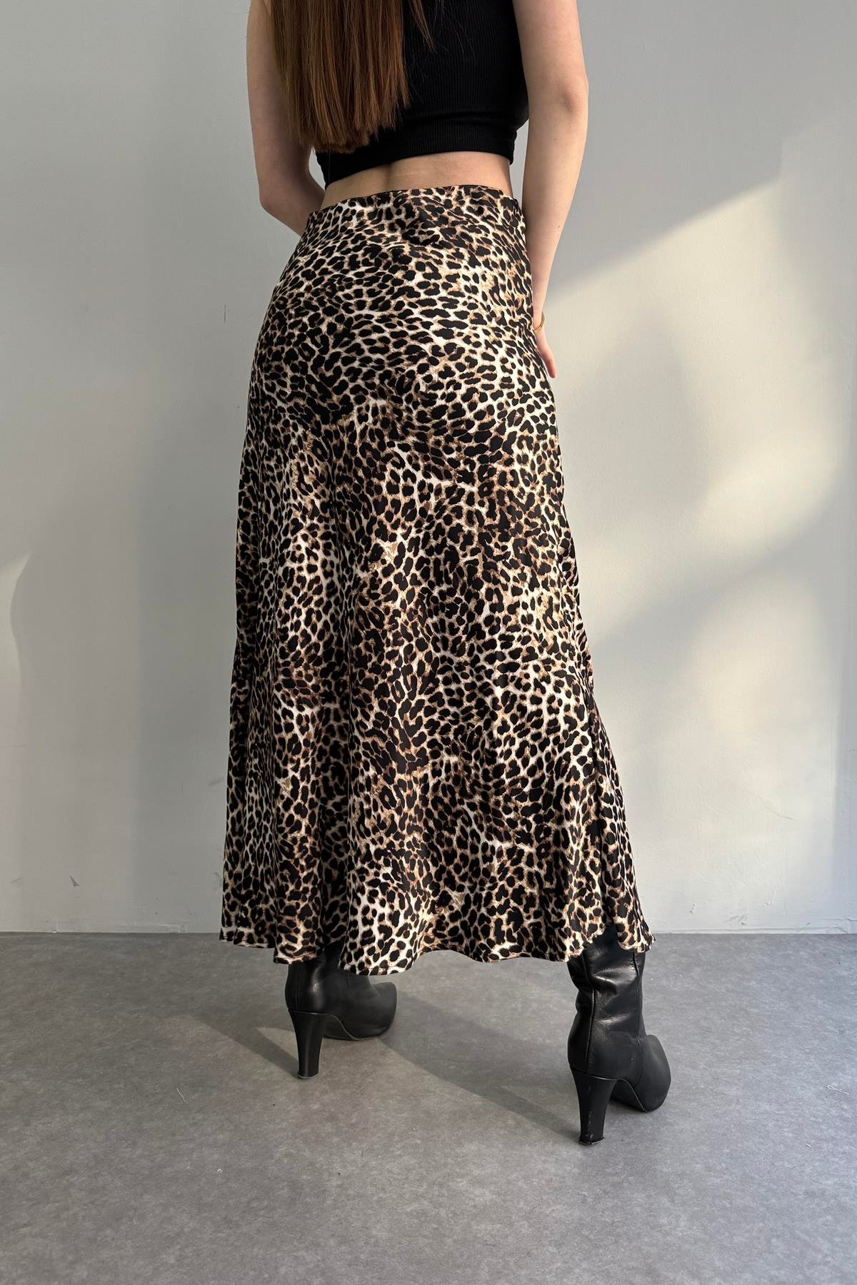 LEOPAR DESEN SATEN ETEK