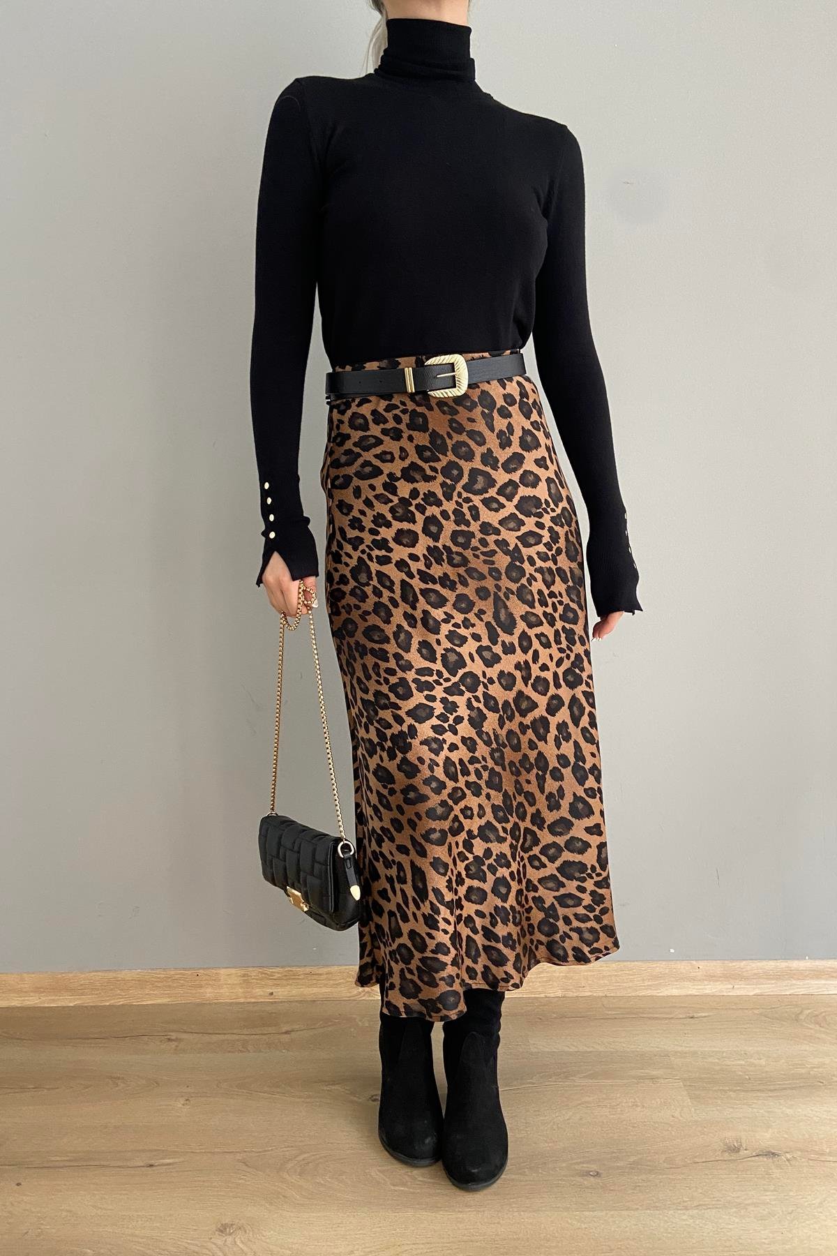 LEOPAR DESEN SATEN ETEK