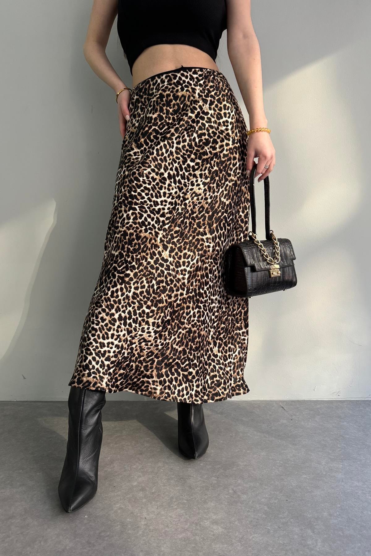 LEOPAR DESEN SATEN ETEK