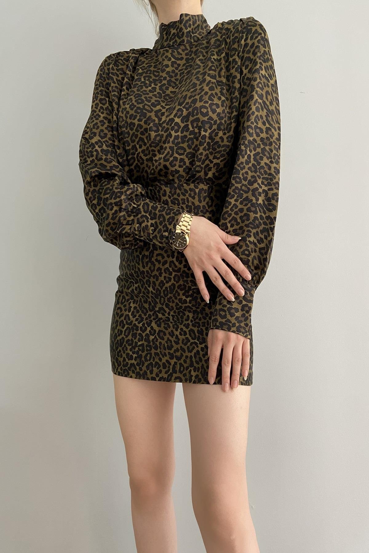 LEOPAR DESEN SATEN KISA ETEK