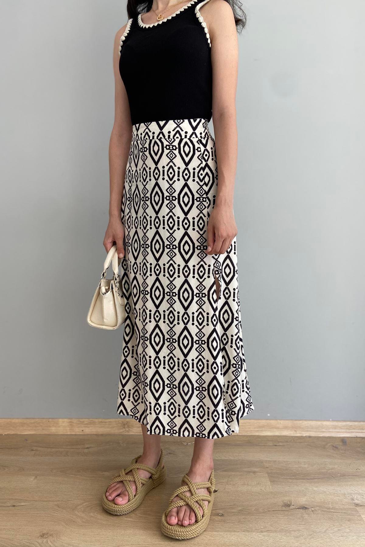 YIRTMAÇ DETAY DESENLİ ETEK