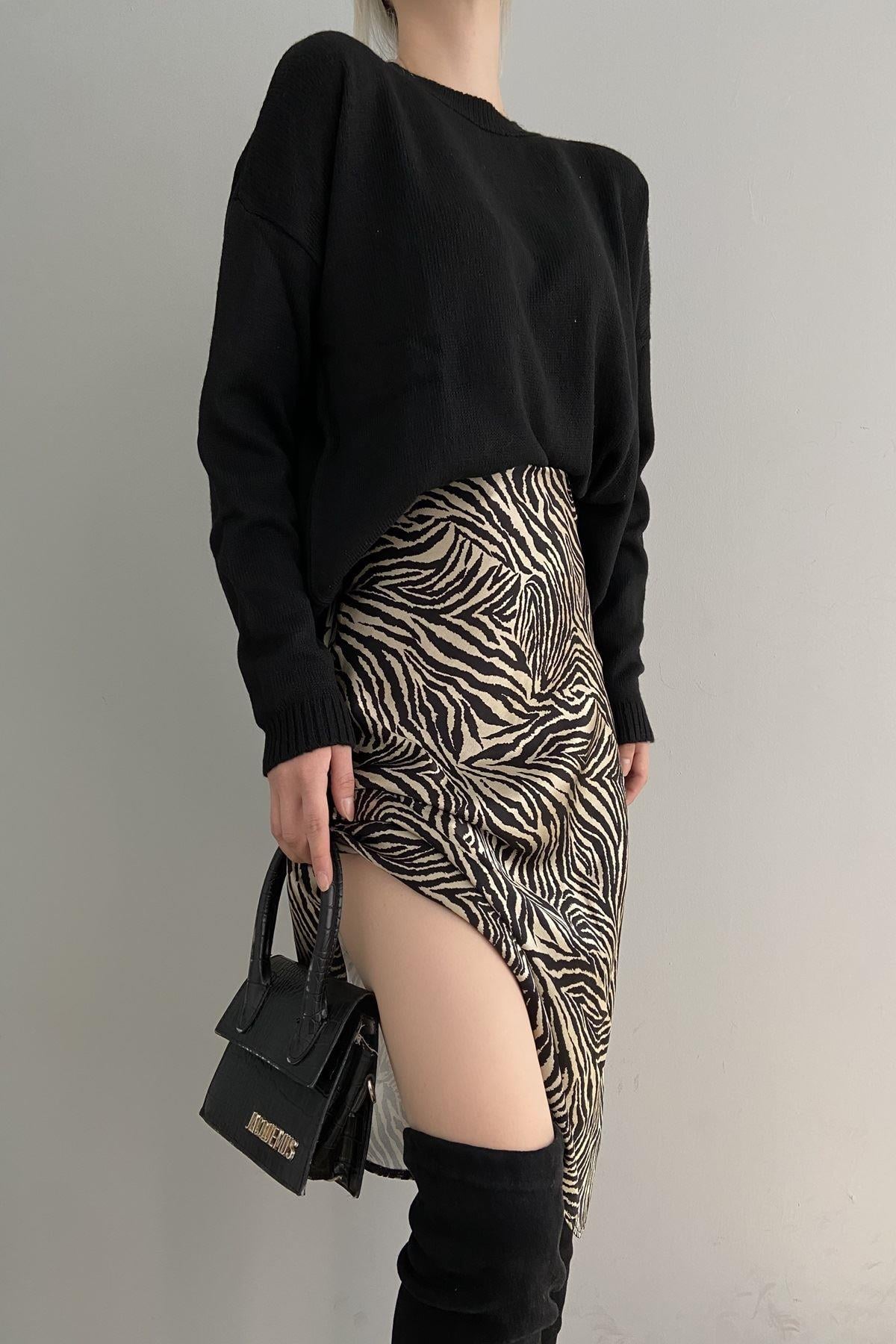 ZEBRA DESEN SATEN ETEK