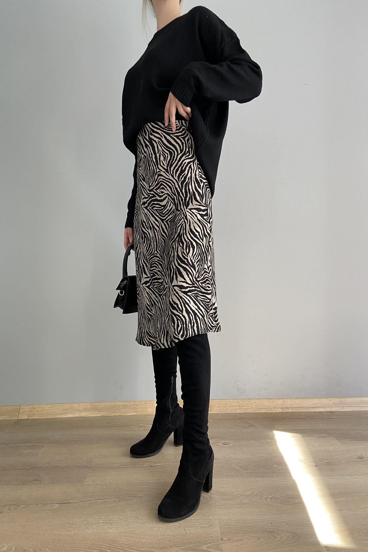 ZEBRA DESEN SATEN ETEK