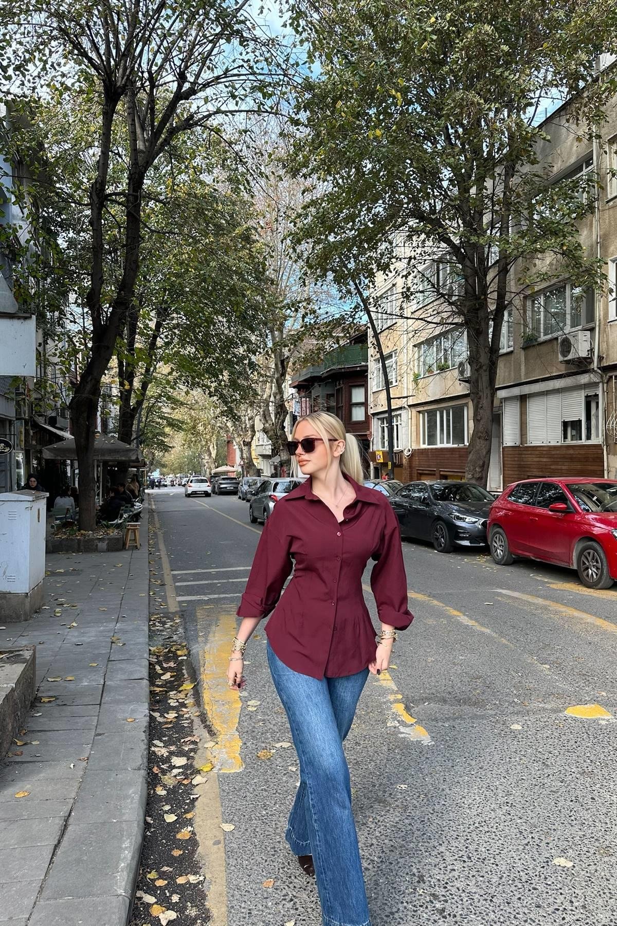BELİ PENSLİ GÖMLEK