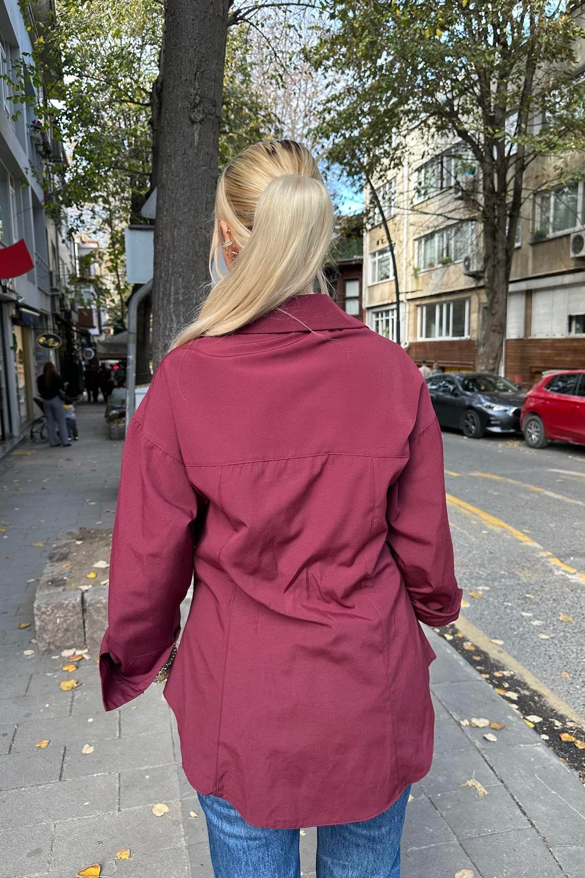 BELİ PENSLİ GÖMLEK