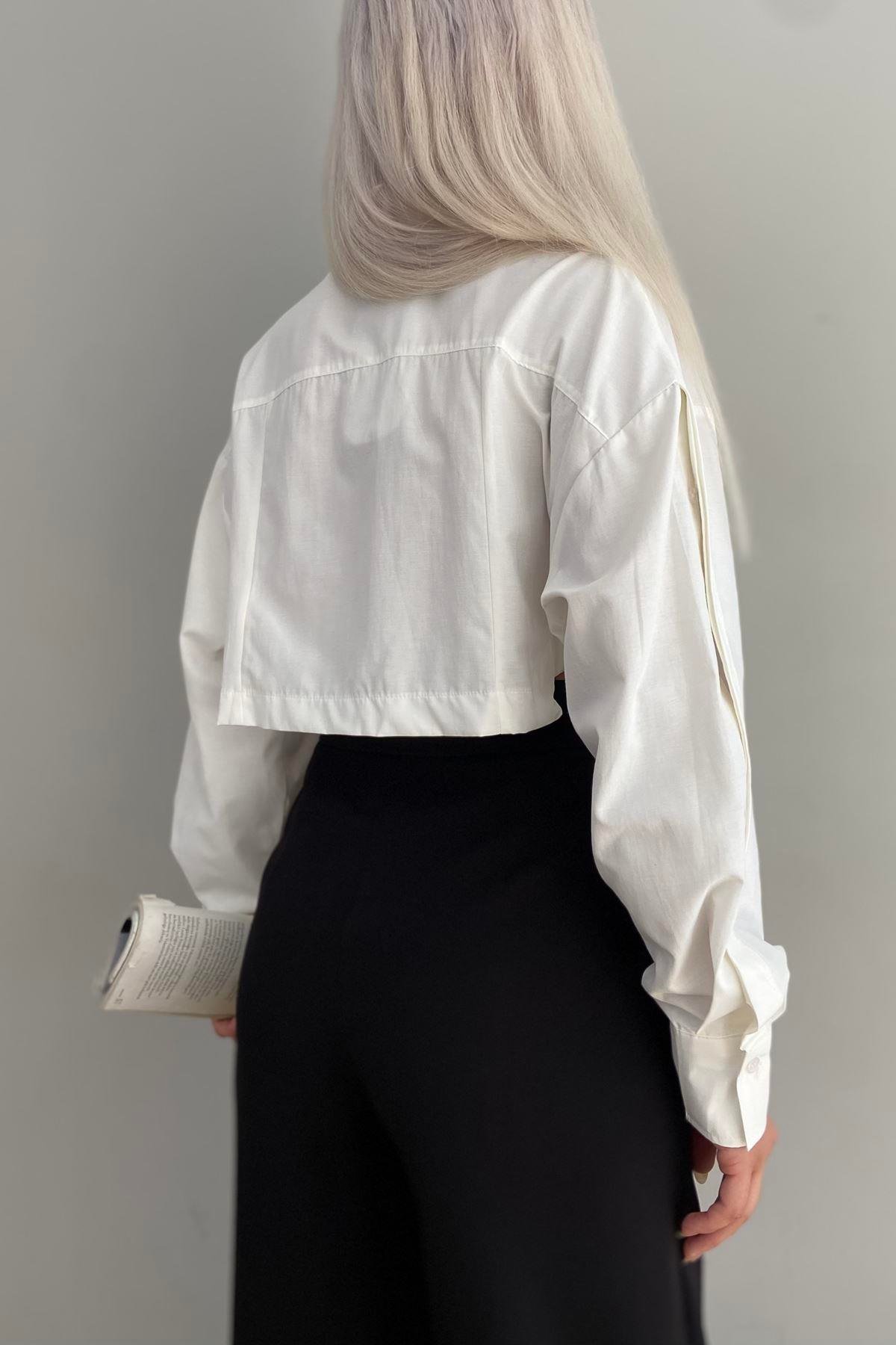 ETİKET DETAYLI CROP GÖMLEK