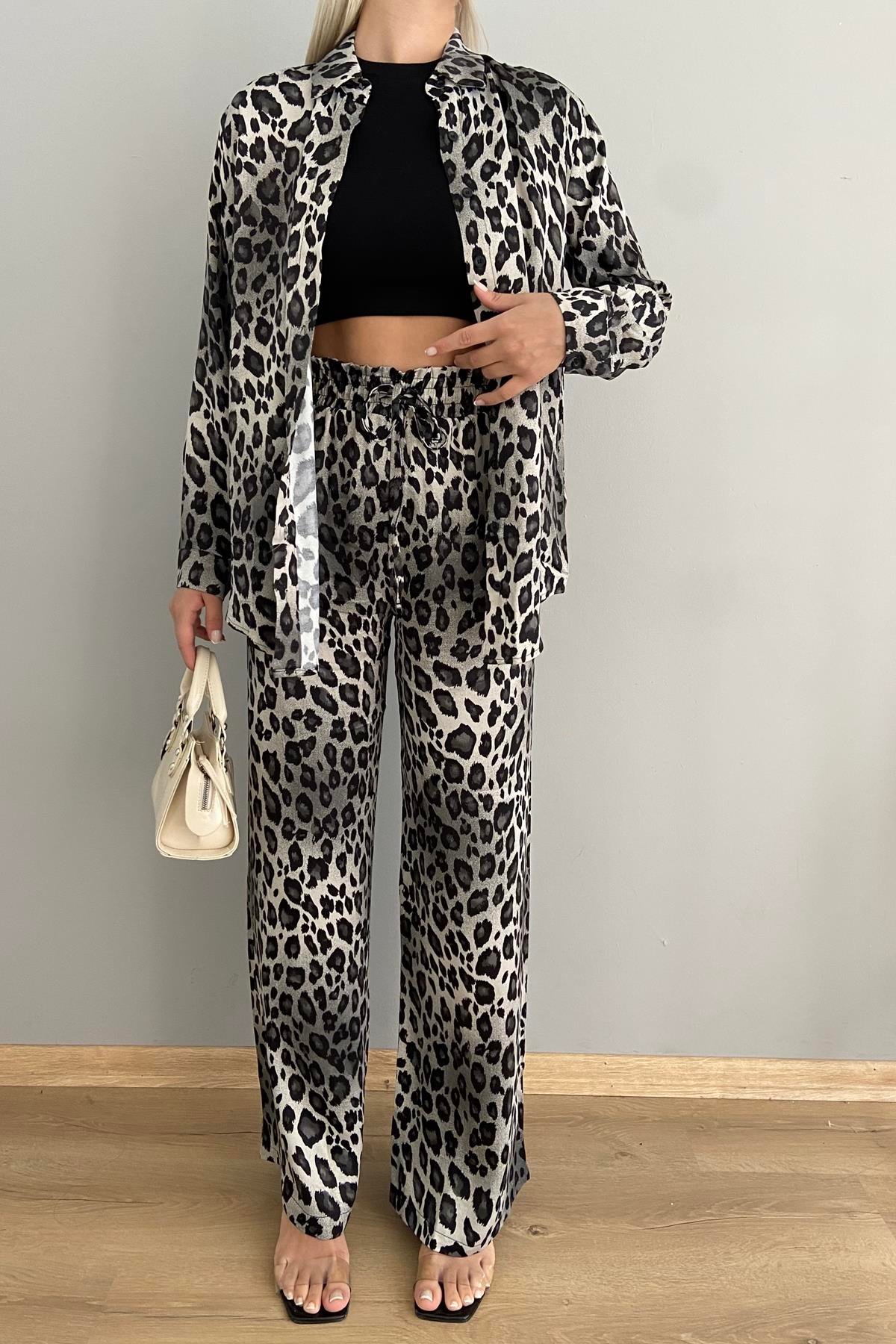 GRI DESENLİ LEOPAR SATEN GÖMLEK