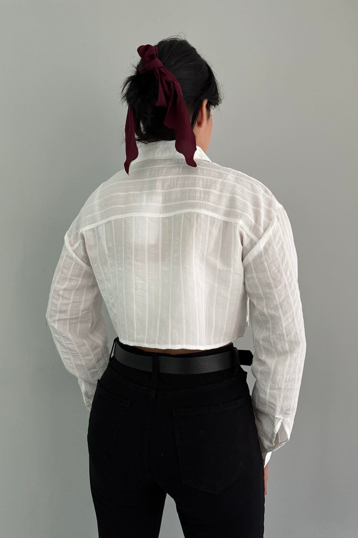 KENDİNDEN ÇİZGİ DETAY CROP GÖMLEK