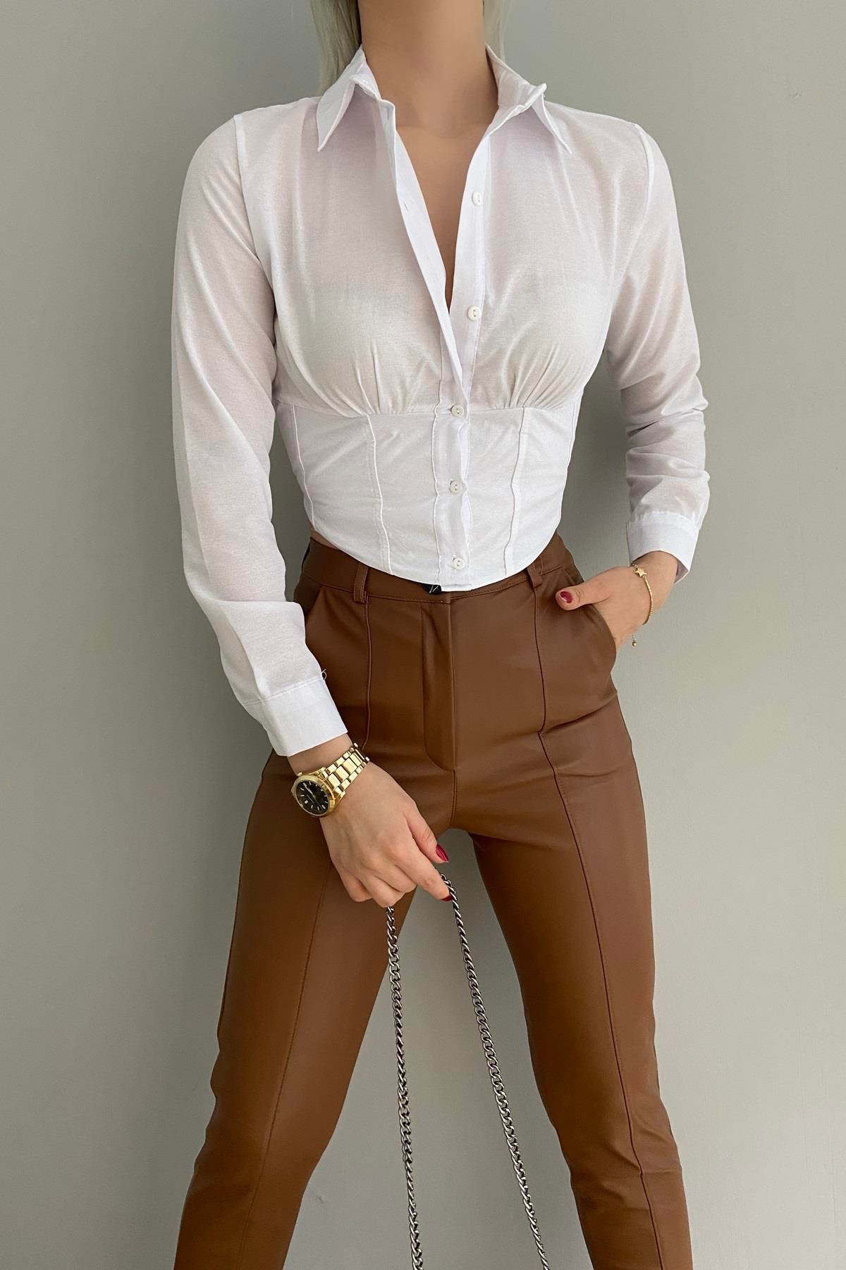 KORSE BELİ LASTİKLİ GÖMLEK