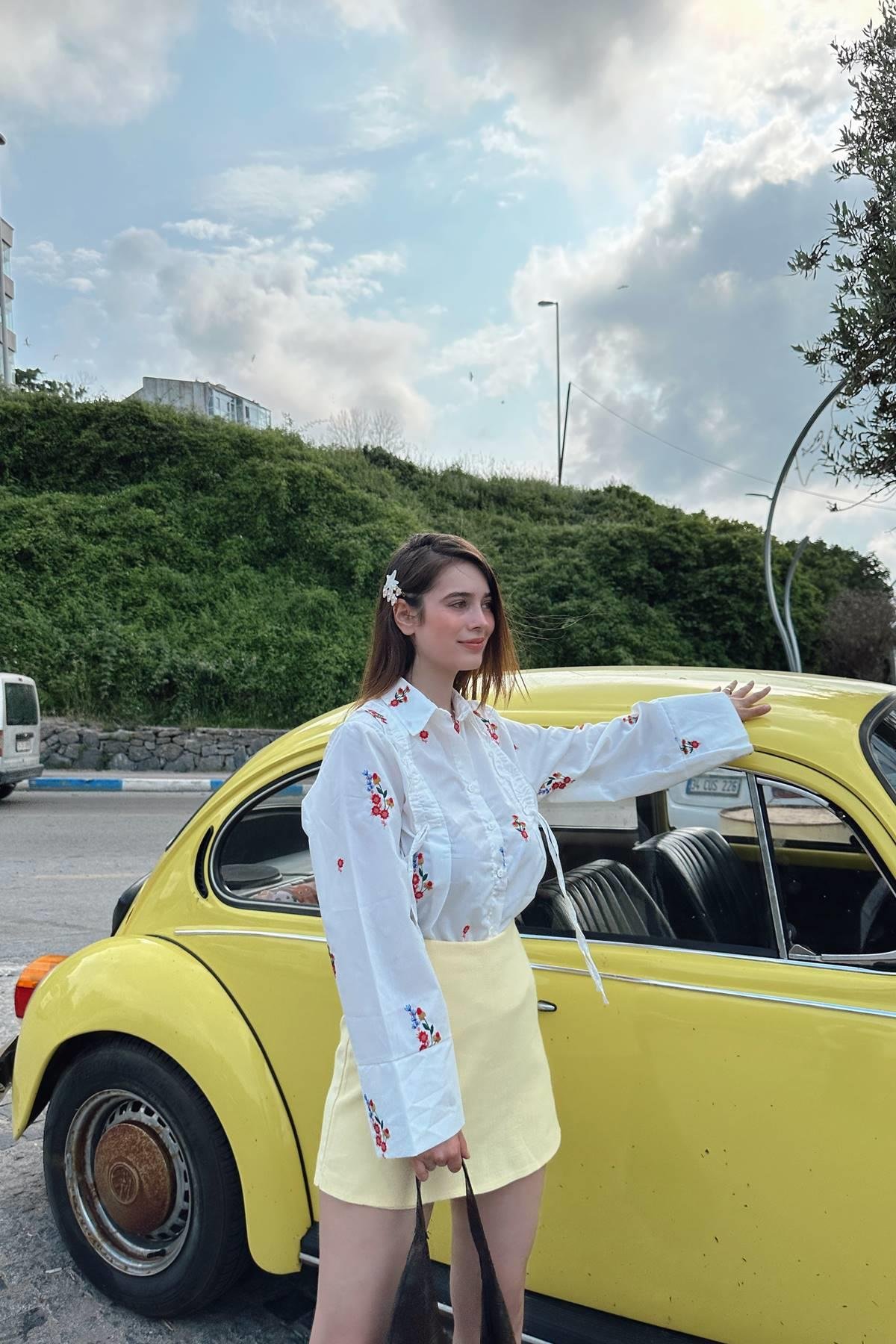 NAKIŞLI GÖMLEK