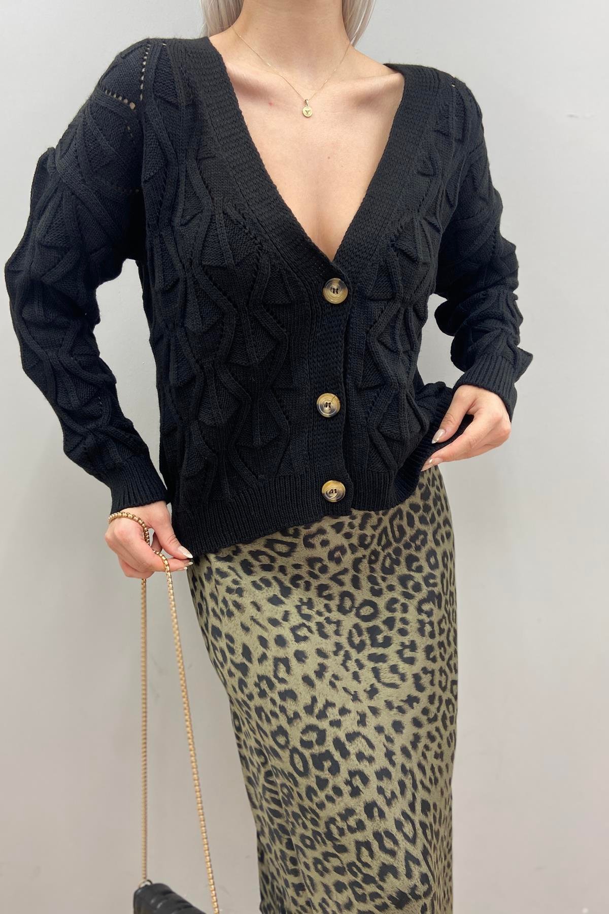 AJURLU HIRKA