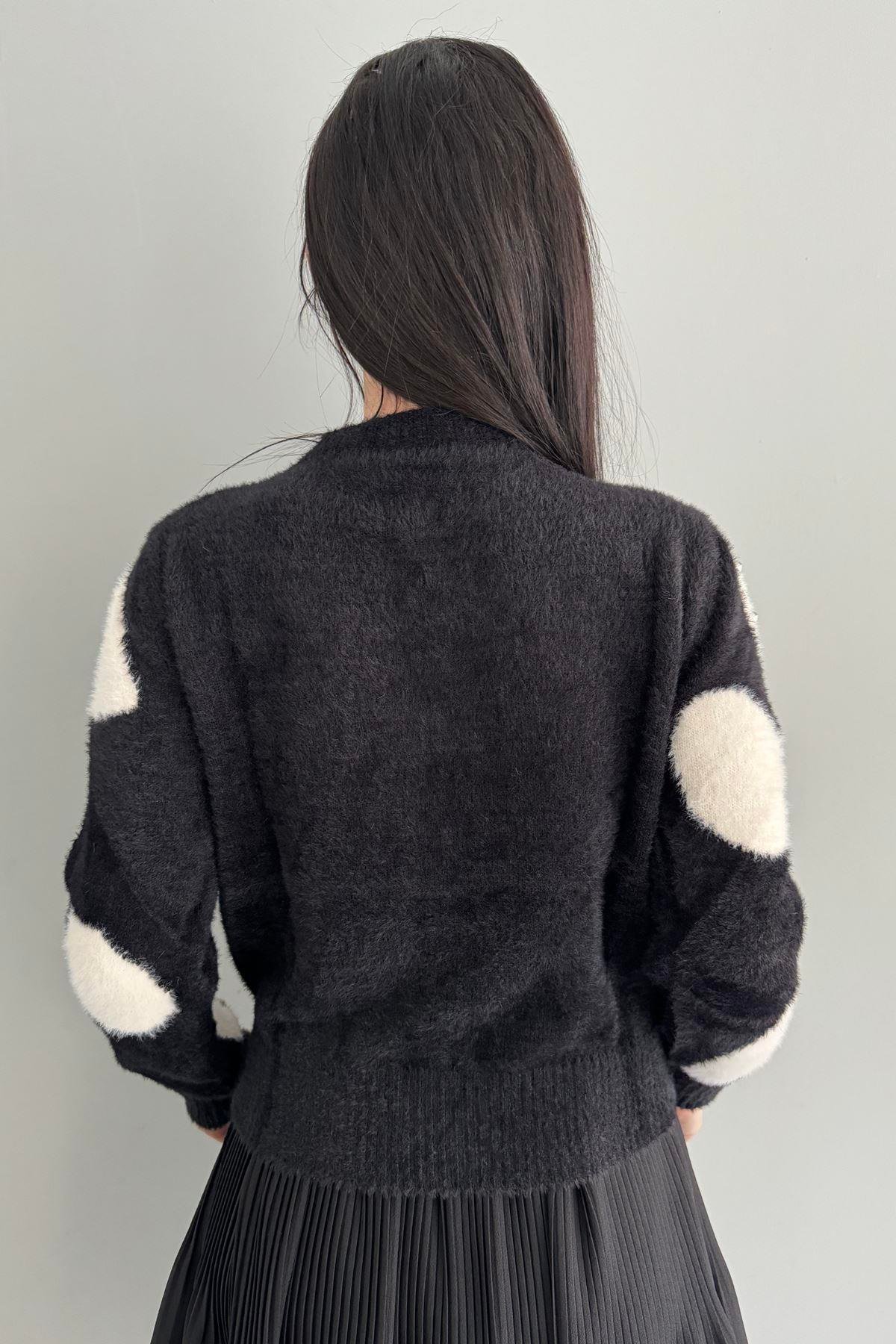 ANGORA DALMAÇYALI İNCİLİ HIRKA