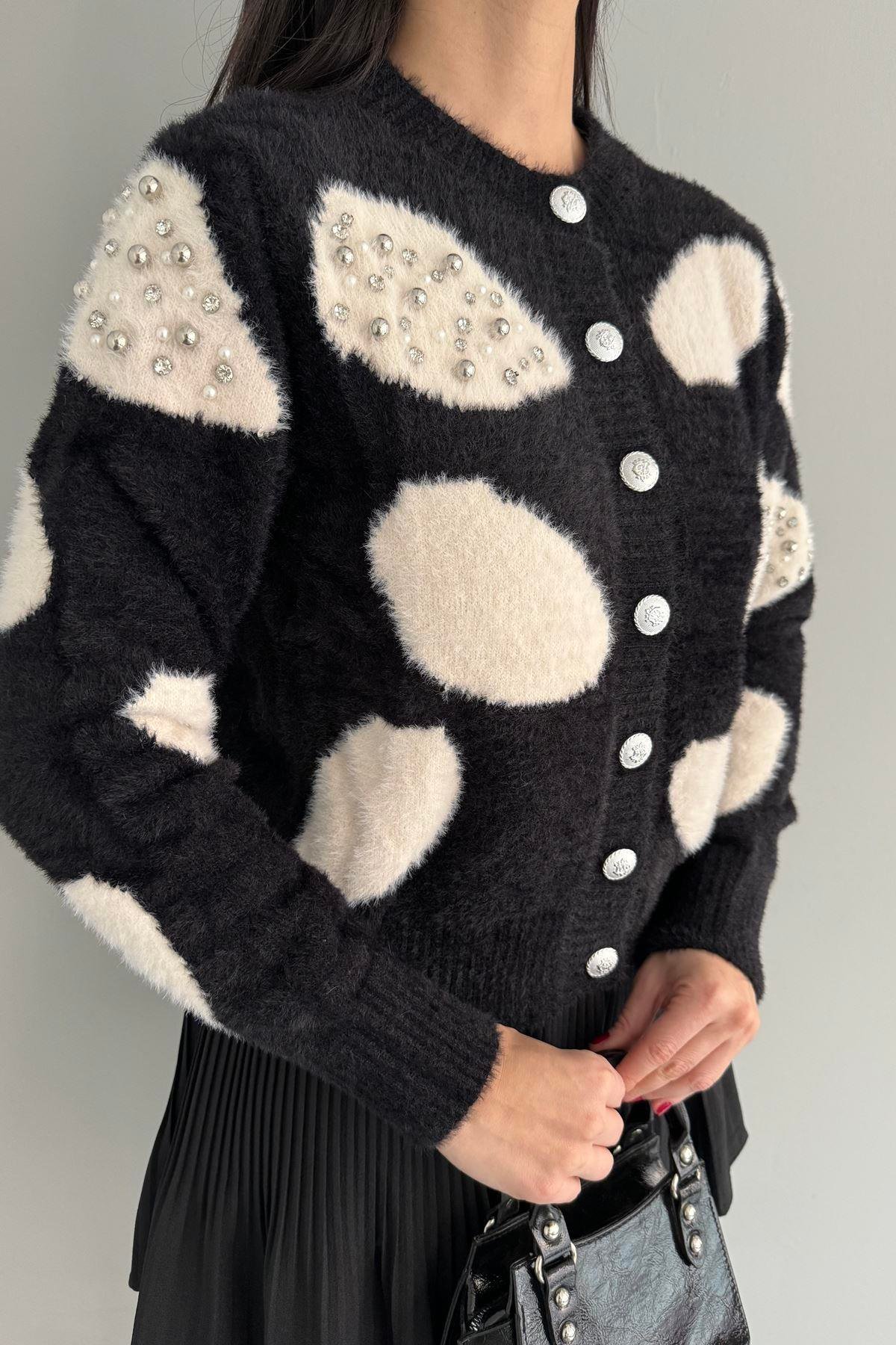 ANGORA DALMAÇYALI İNCİLİ HIRKA