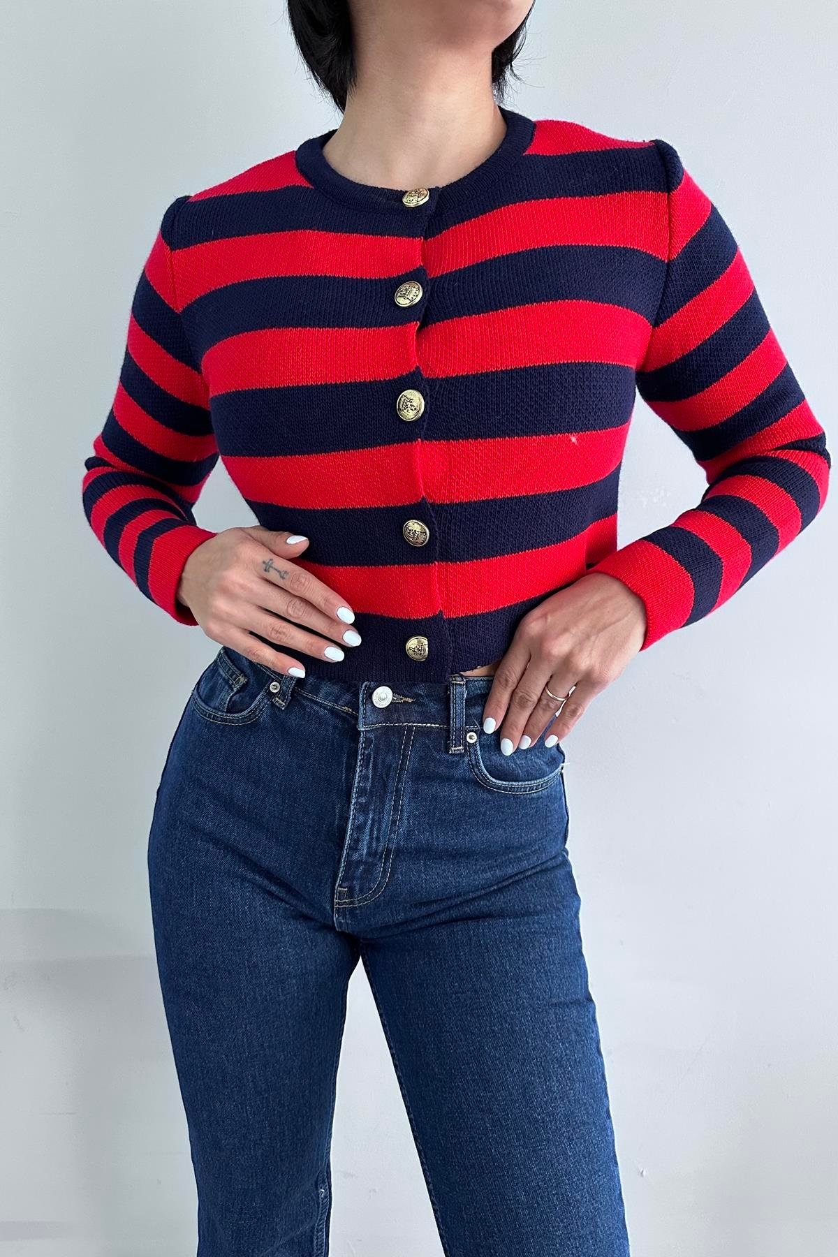 ÇİZGİLİ CROP HIRKA
