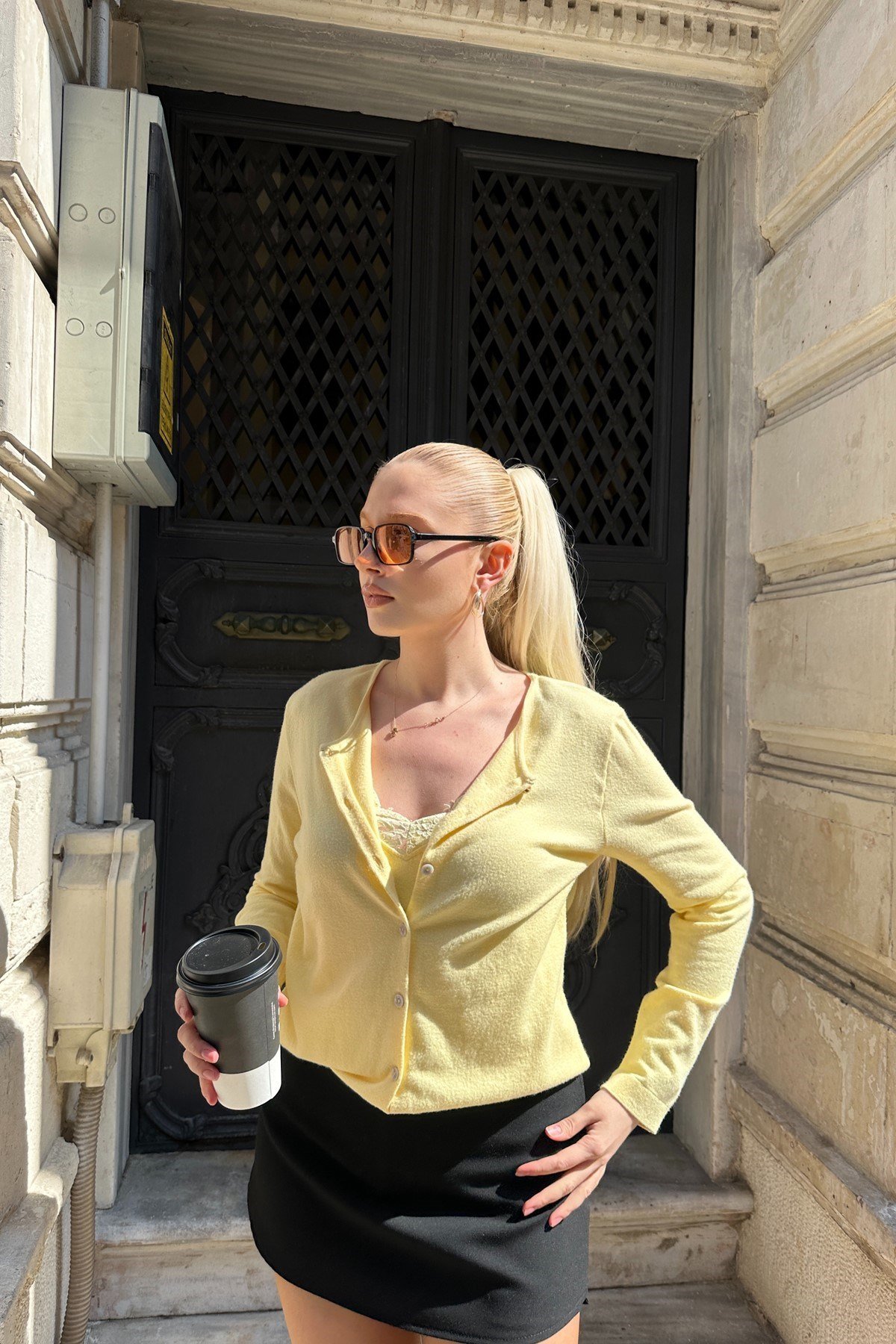 İÇİ DANTELLİ ATLET DETAY TRIKO HIRKA