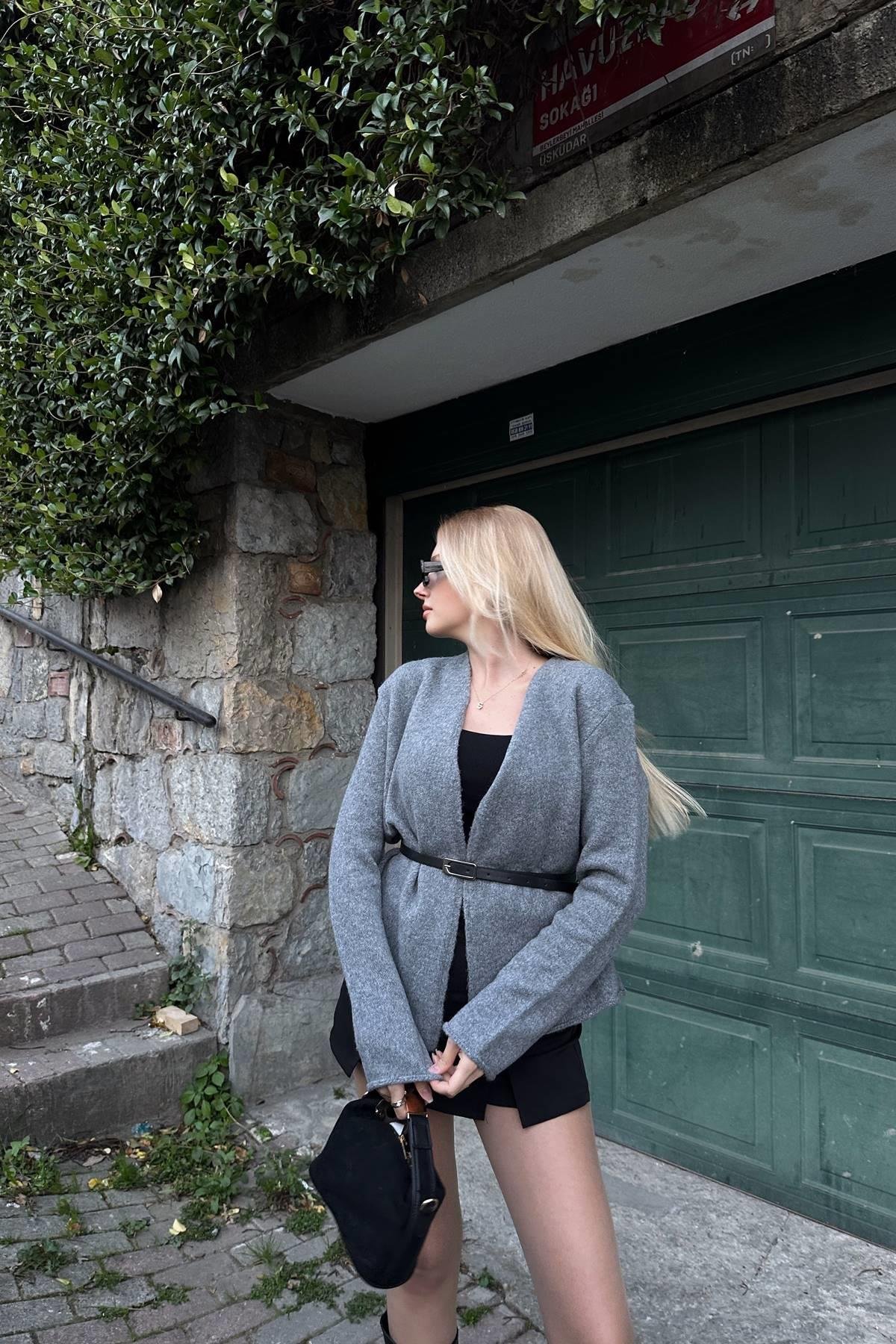 KEMER DETAYLI HIRKA