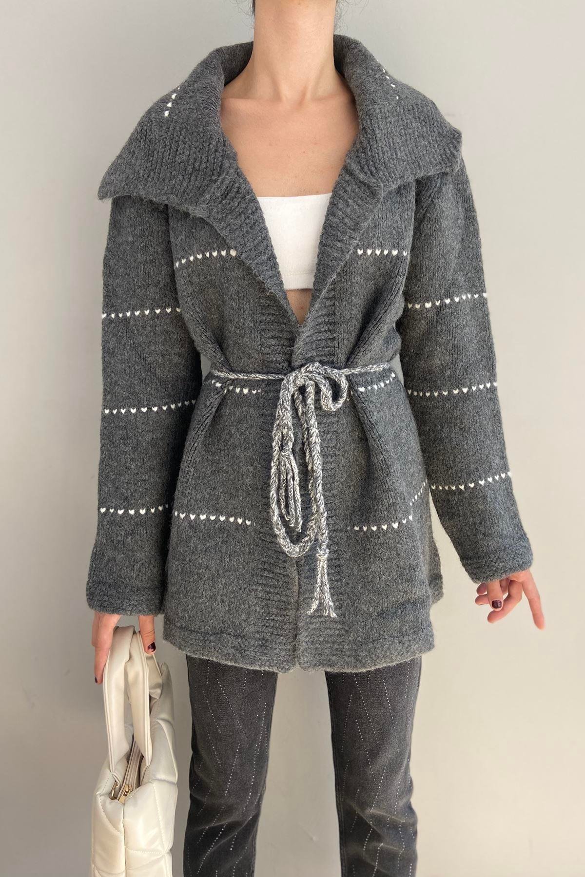 PUNTERİZ DETAY HIRKA