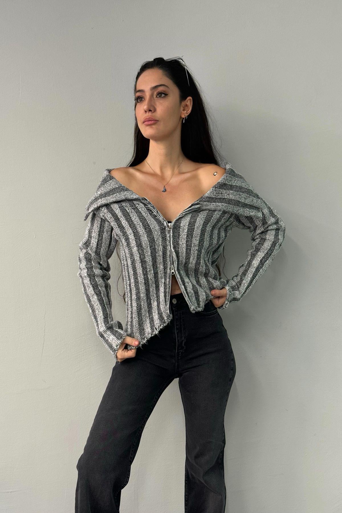 ŞAL YAKA HIRKA