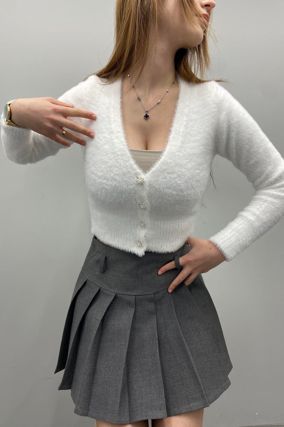 TAŞ DÜĞME DETAYLI YUMOŞ HIRKA