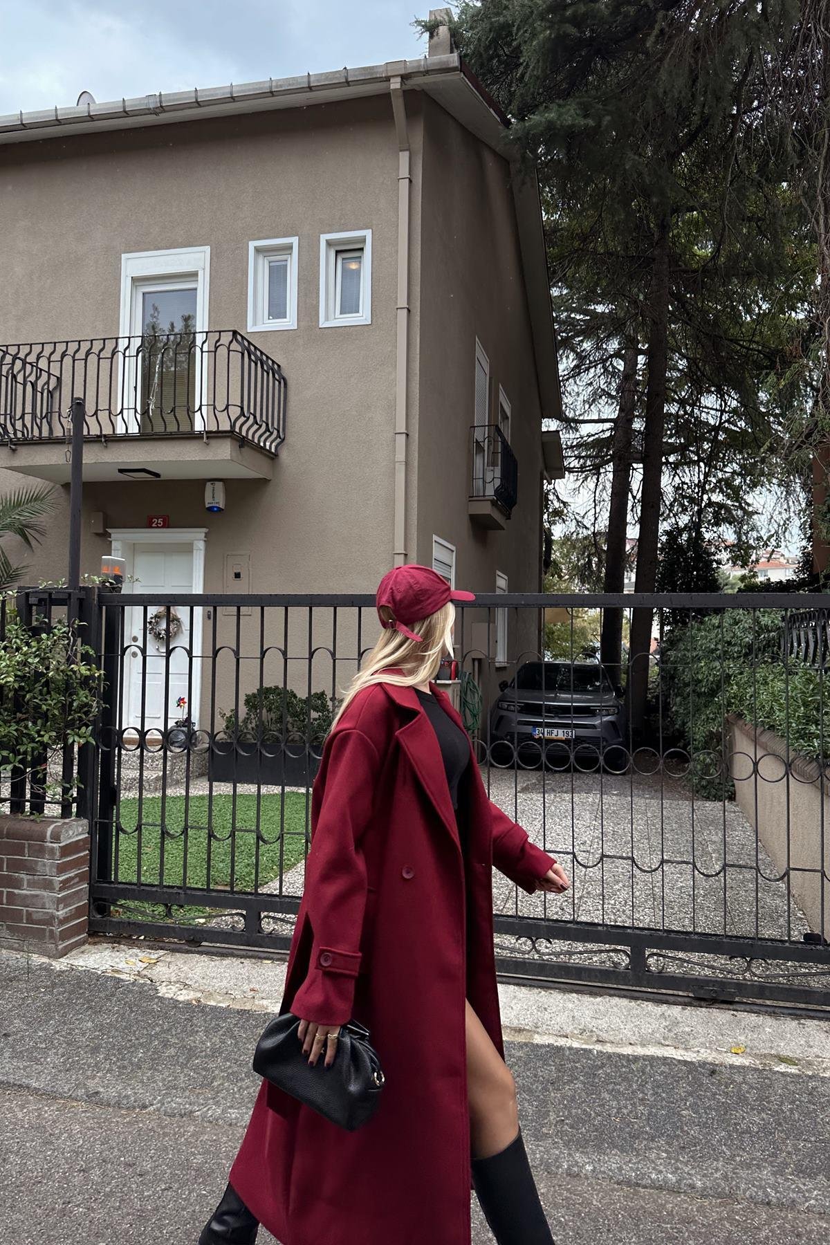KRUVAZE YAKA KAŞE KABAN