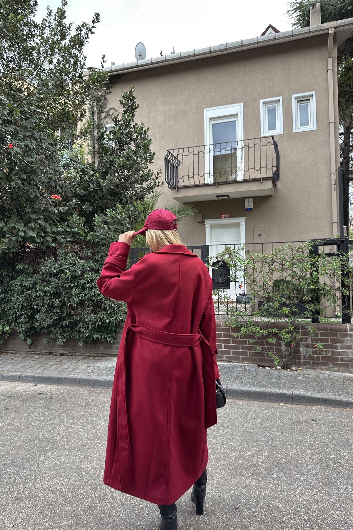 KRUVAZE YAKA KAŞE KABAN