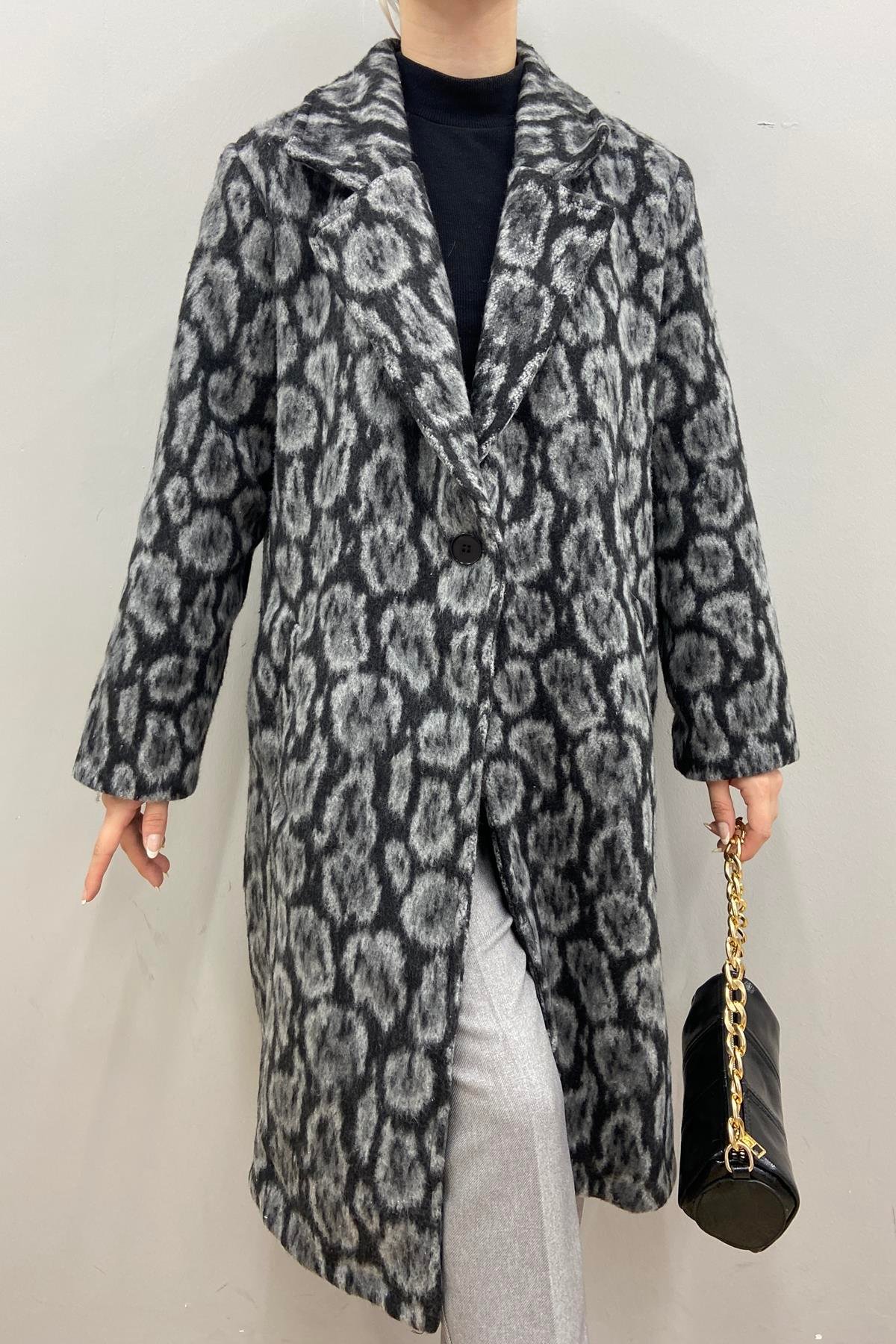 LEOPAR DESEN KABAN