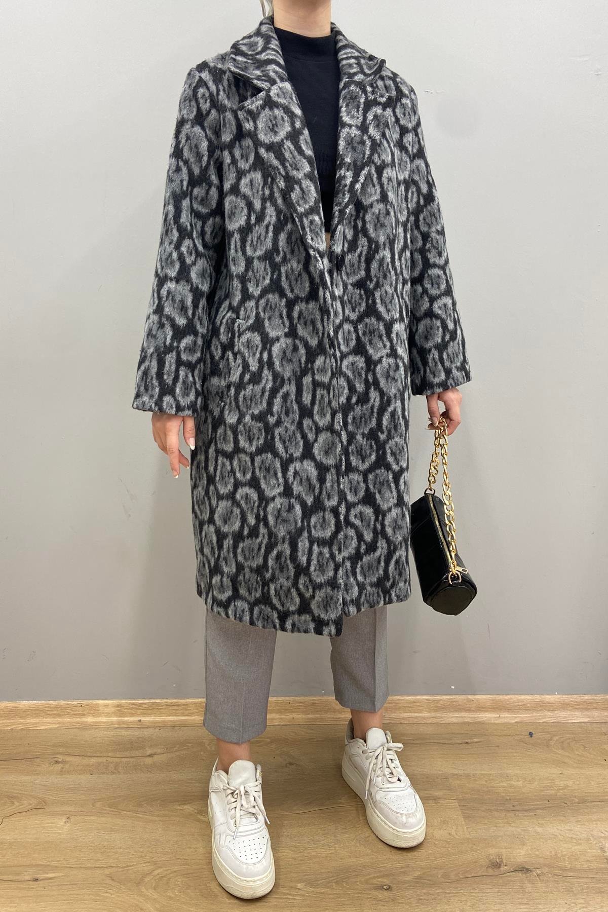 LEOPAR DESEN KABAN