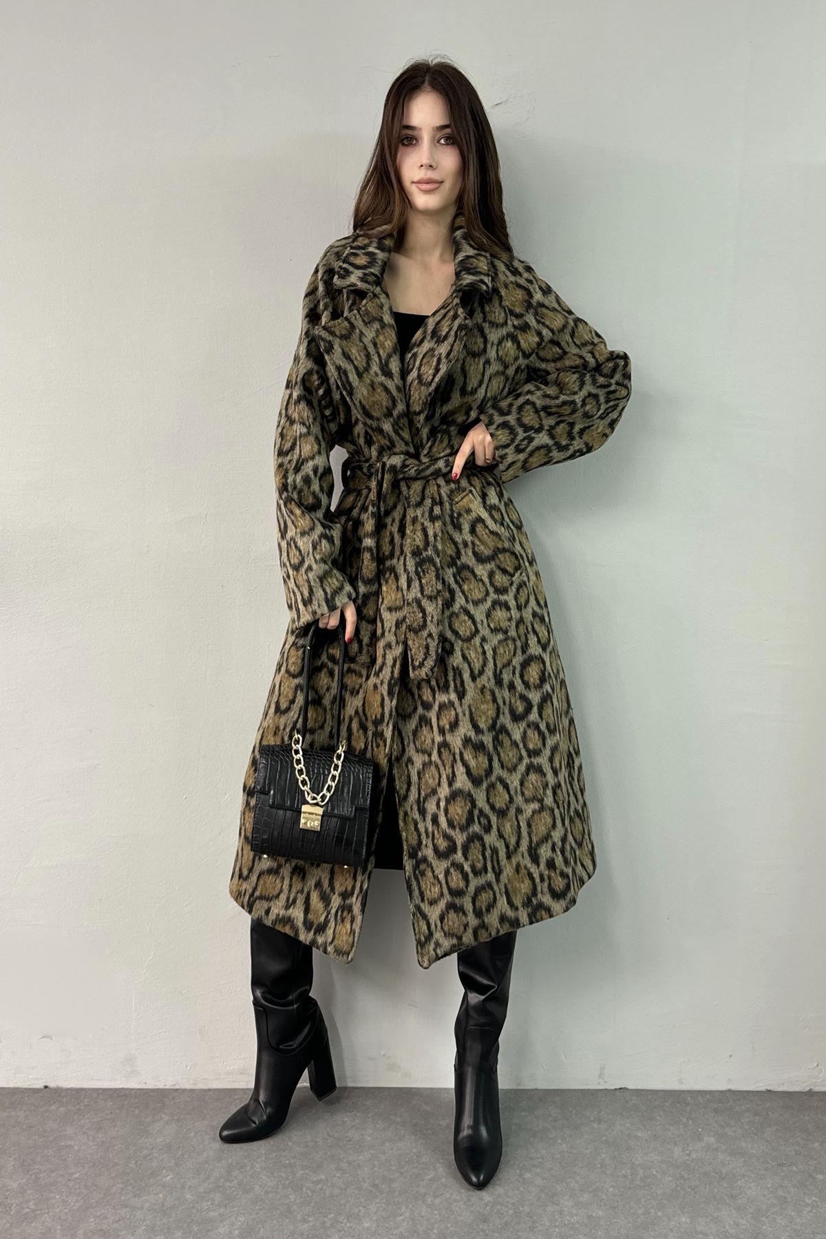 LEOPAR DESEN KUŞAKLI OVERSİZE KABAN