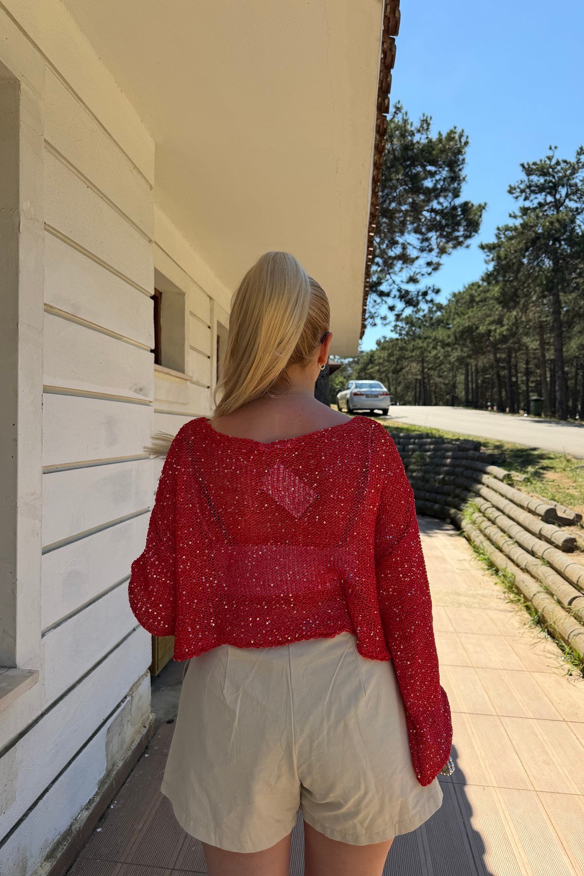 PARLAK TAŞLI BEACH CROP TOP