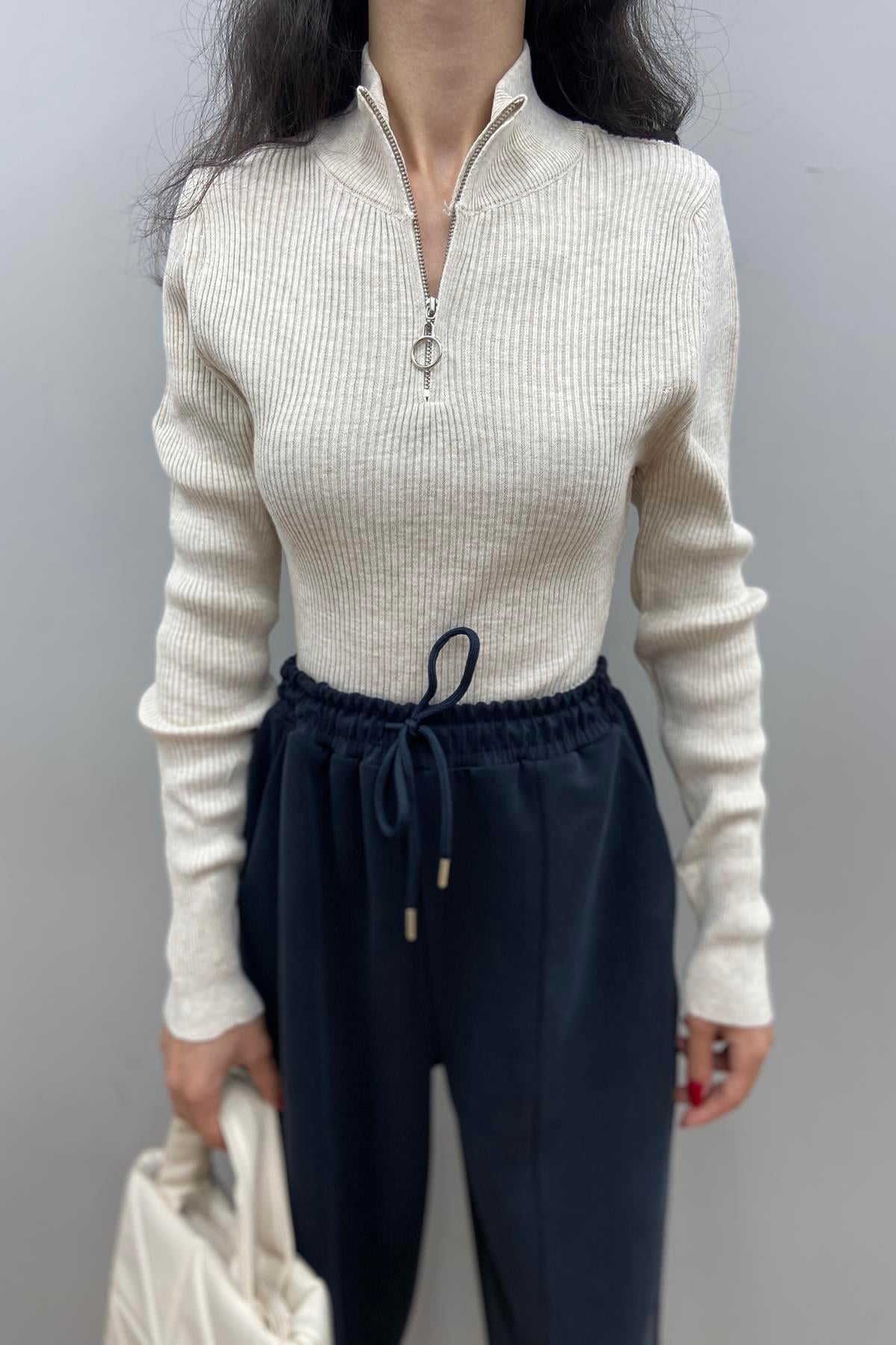 FITİLLİ FERMUARLI CROP TRIKO
