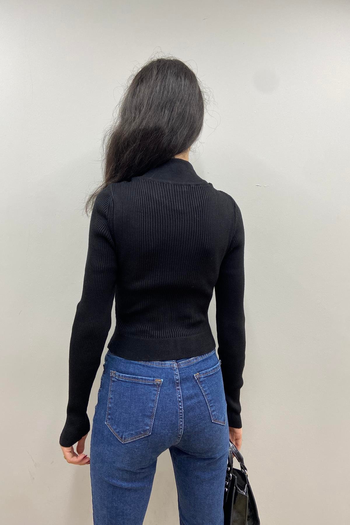 FITİLLİ FERMUARLI CROP TRIKO