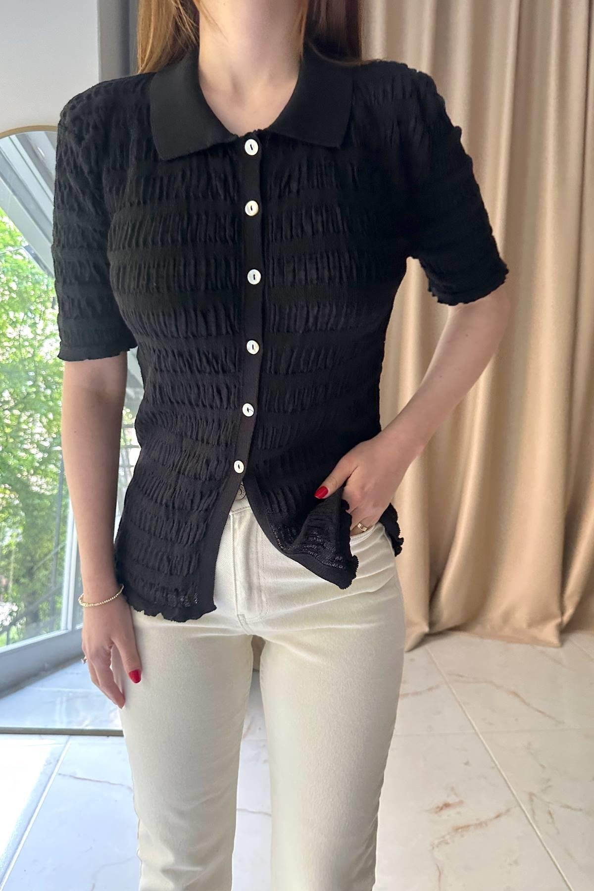 POLO YAKA BÜZGÜLÜ DÜĞMELİ İNCE TRIKO