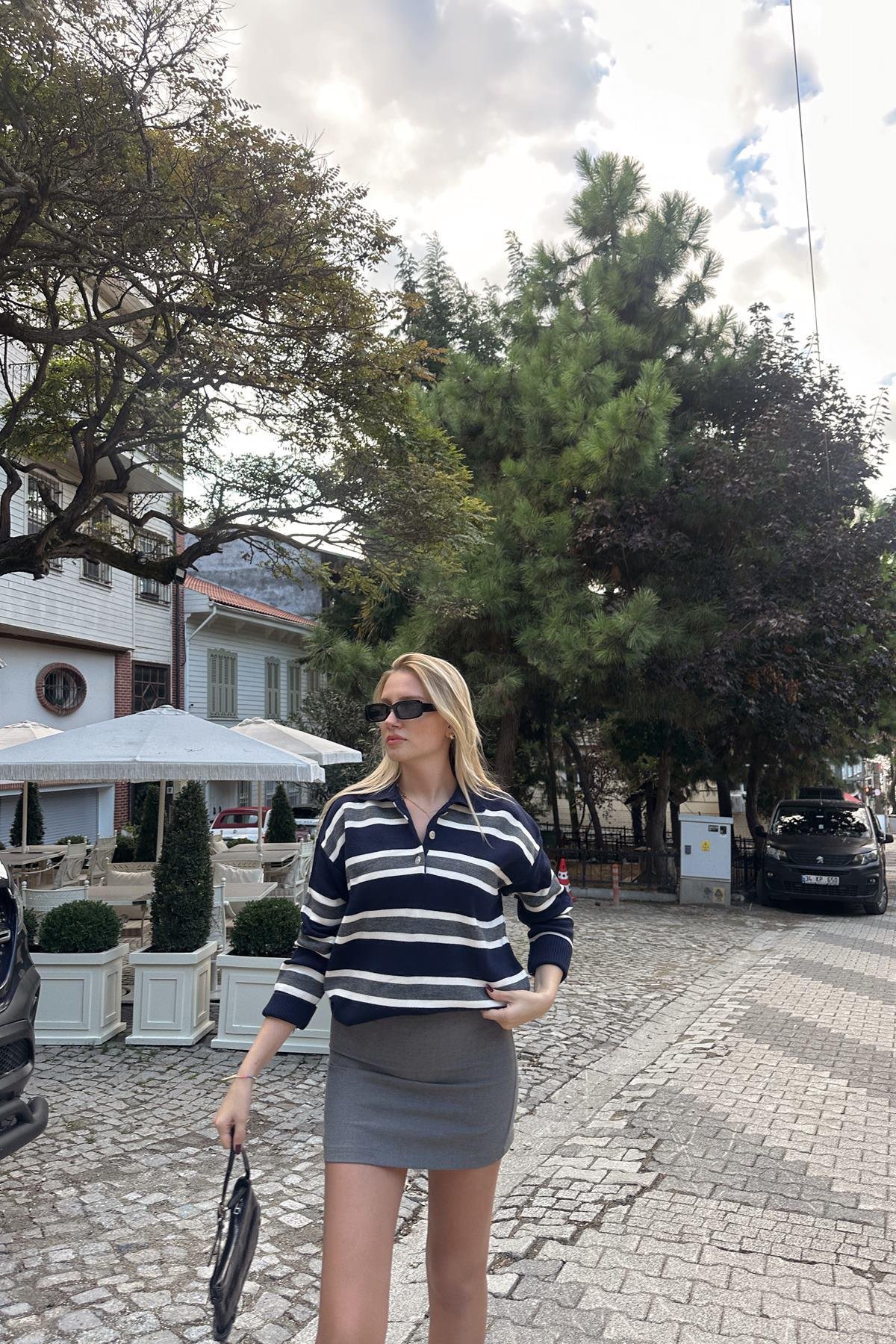 POLO YAKA ÇİZGİ DETAYLI TRIKO KAZAK