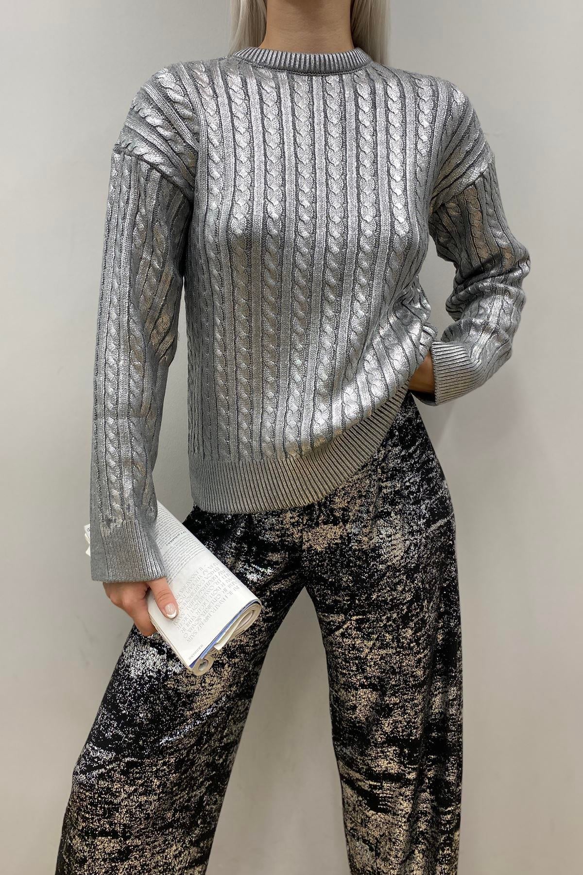 VARAK BASKILI TRIKO